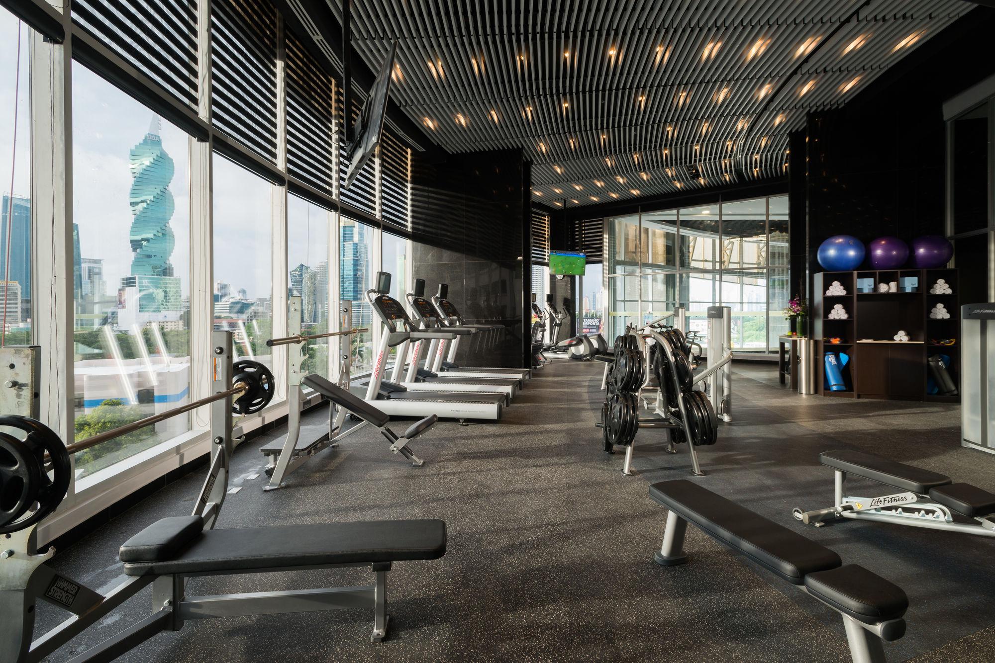 Gimnasio Las Americas Golden Tower Panamá