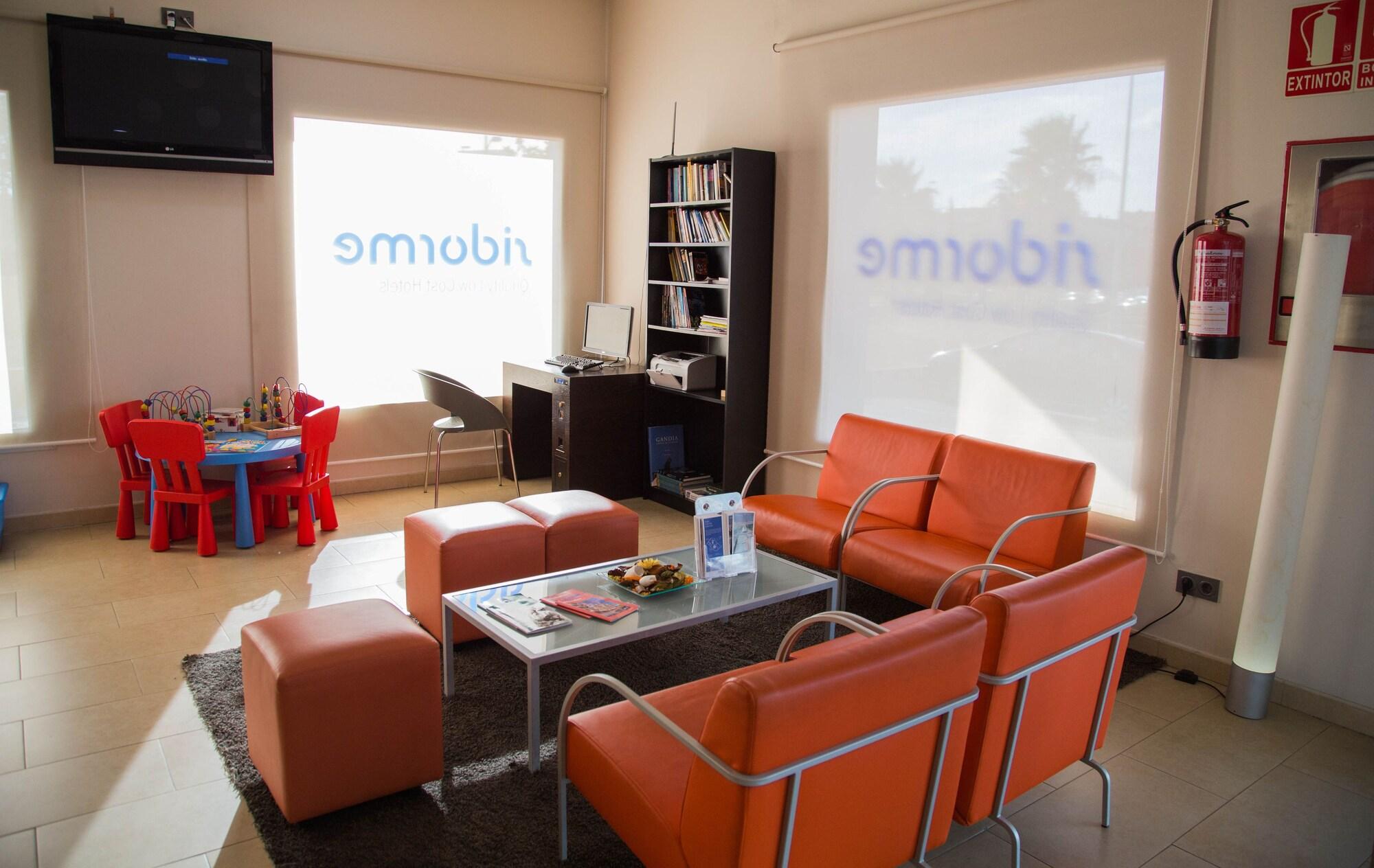 Vista Lobby B&B Hotel Valencia Aeropuerto