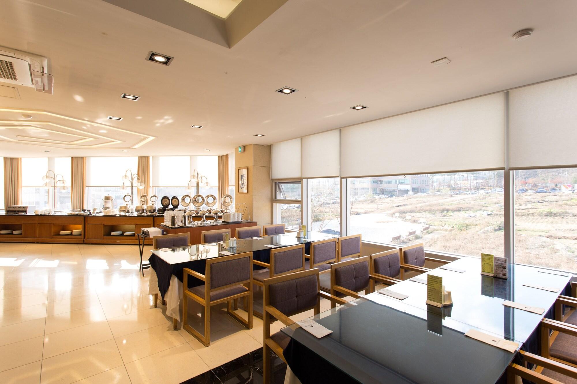 Restaurant Hotel Biz Inn