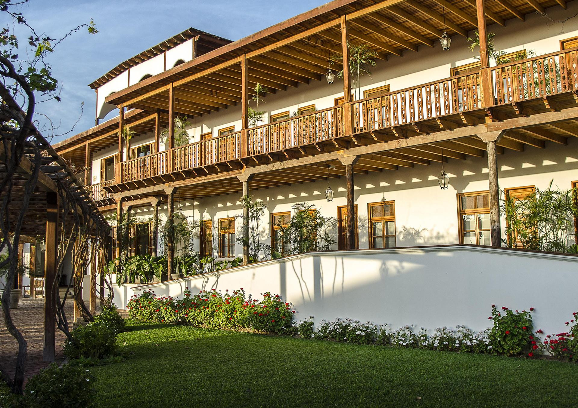 Vista Exterior Hotel Viñas Queirolo