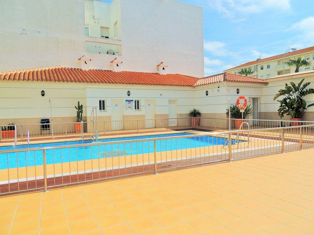 Vista Piscina Hotel Apartamentos Loto Conil