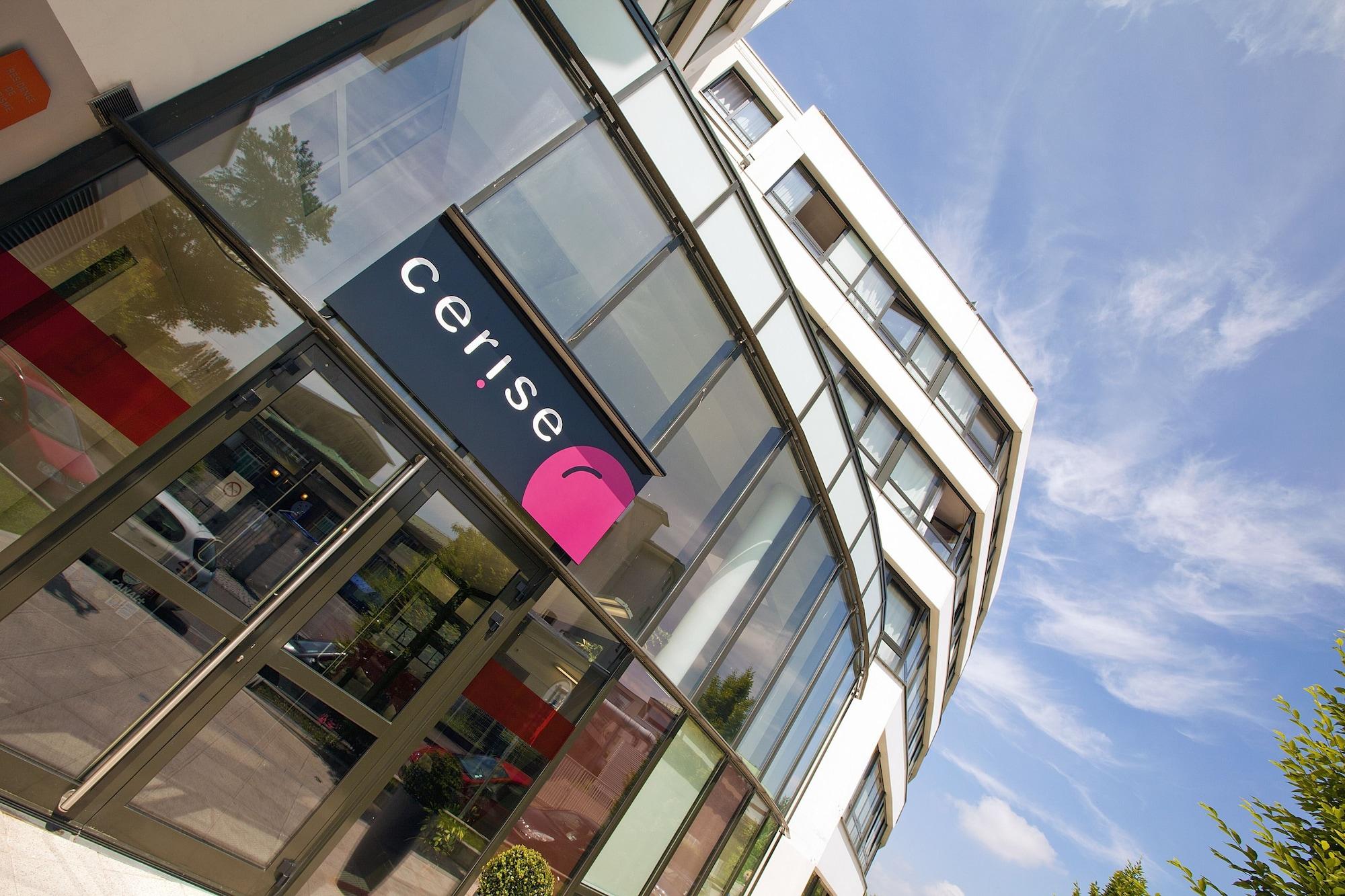 Vista Exterior Cerise Strasbourg