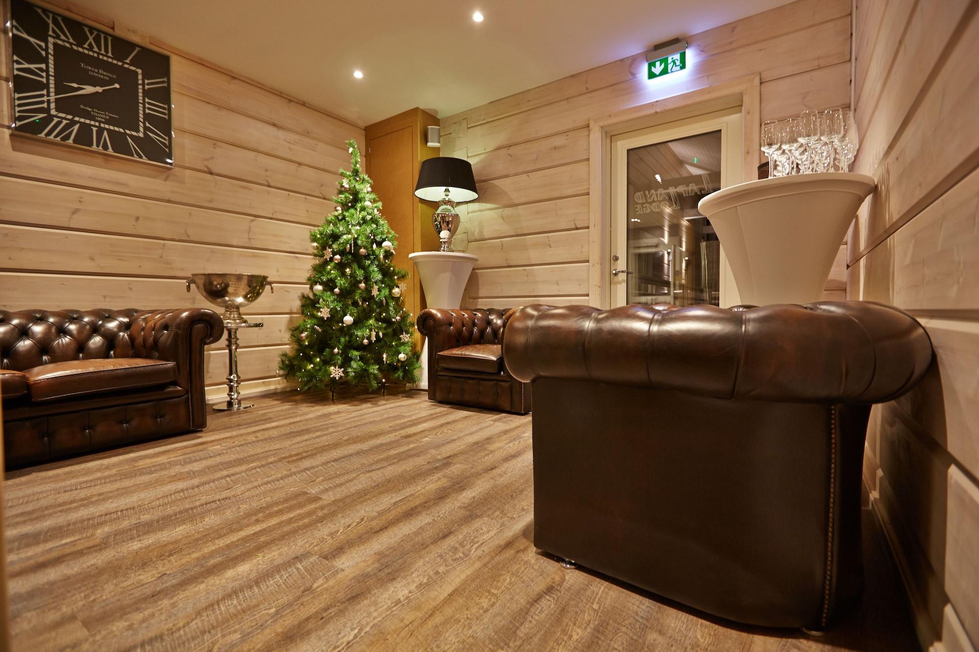 Vista Lobby Lapland Lodge