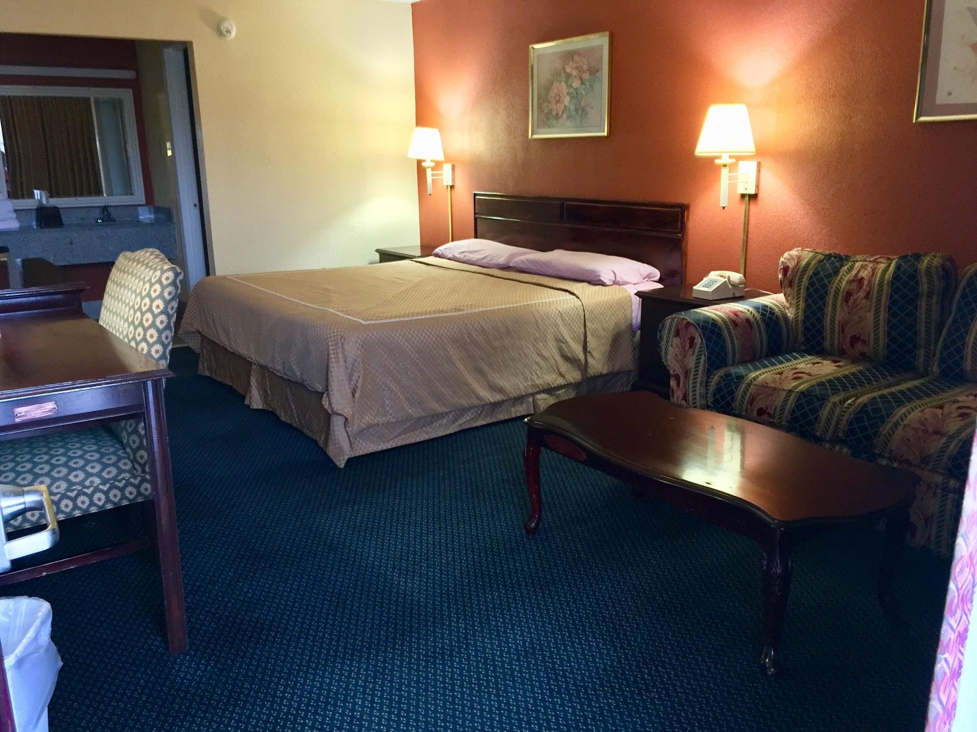 Varios Executive Inn