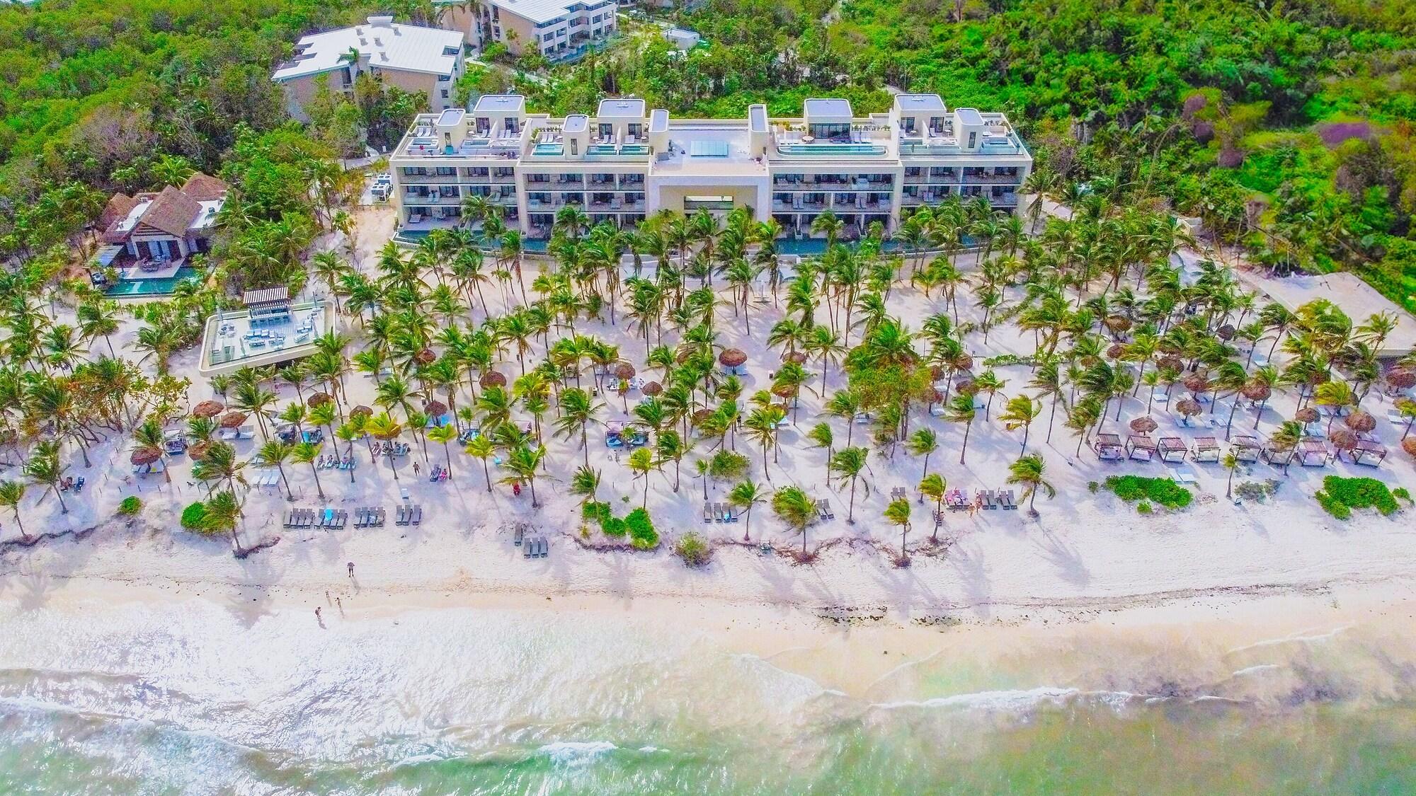 Vista Exterior Family Selection At Grand Palladium Kantenah Resort & Spa - All Inclusive