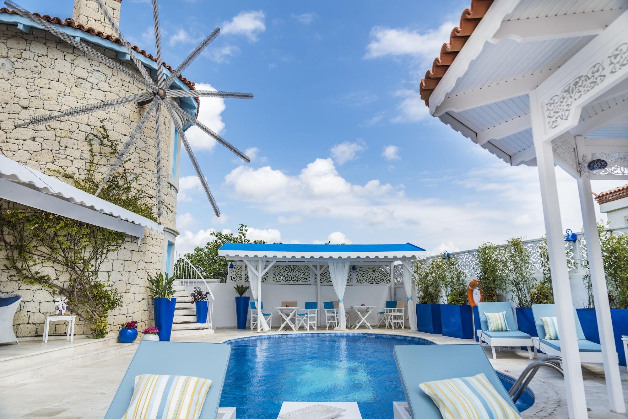 Vista Piscina Alacati Degirmen Hotel
