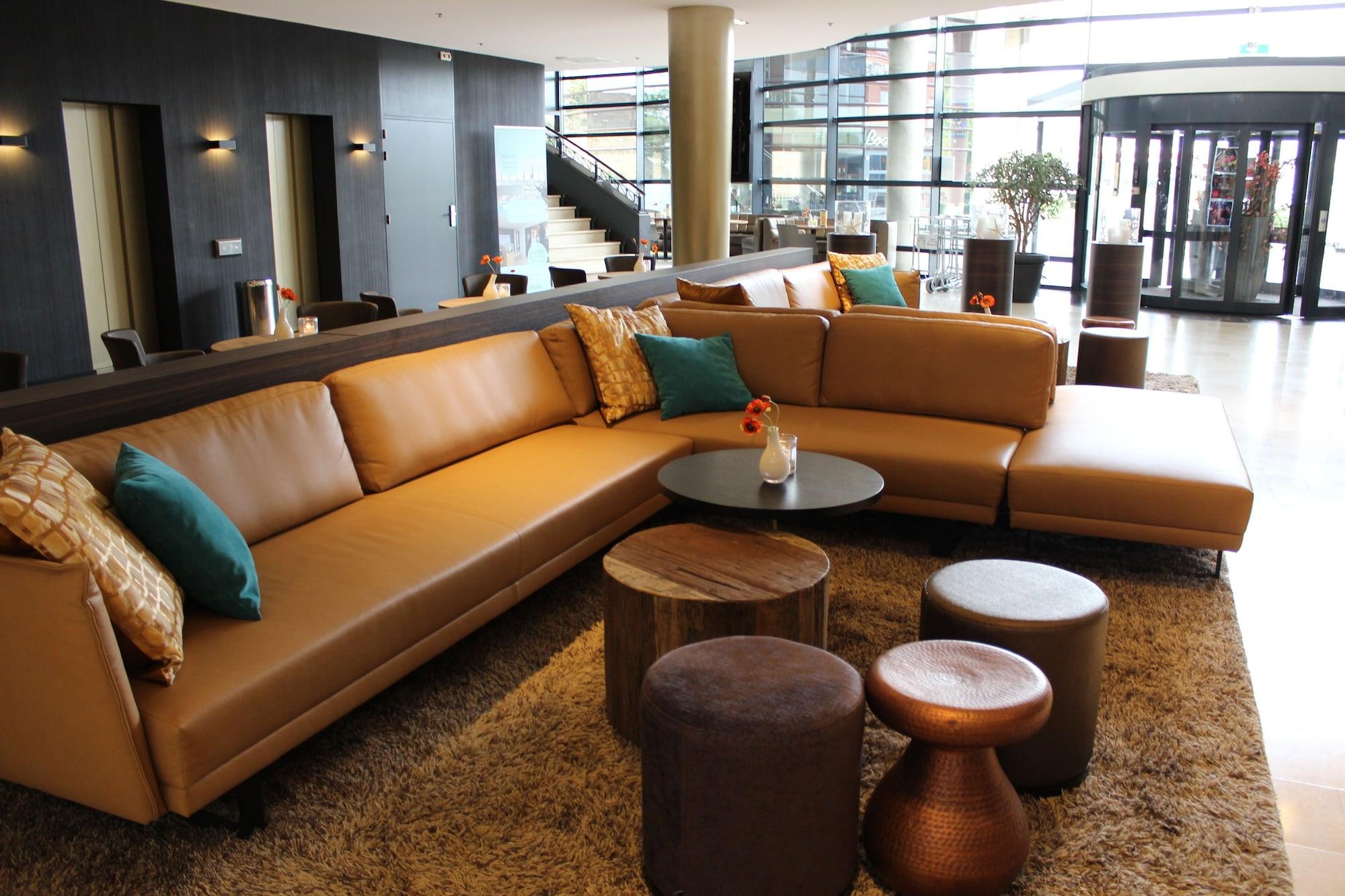 Vista Lobby Van der Valk Hotel Maastricht