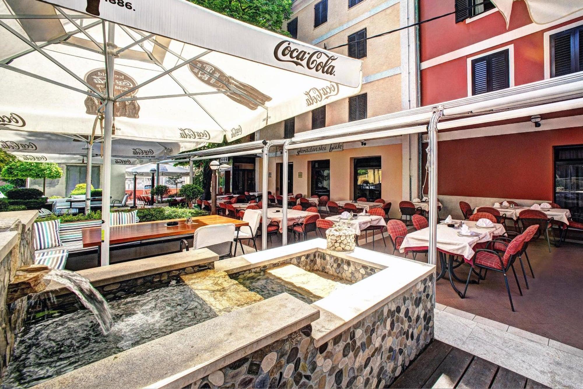 Restaurant Hotel Skradinski Buk