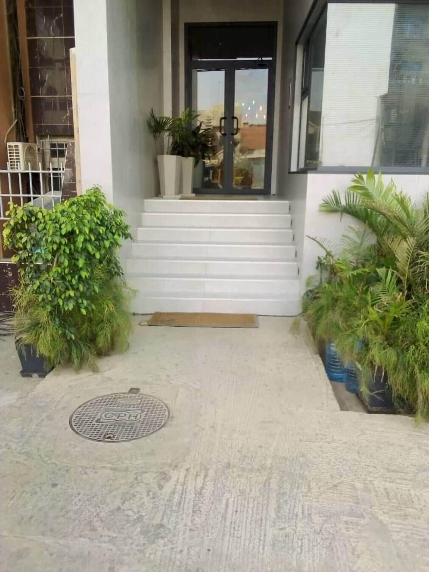 Vista Exterior Waypoint Suites