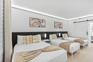 Renta temporal - Suite c/ Vista Piscina + Parking Gratis