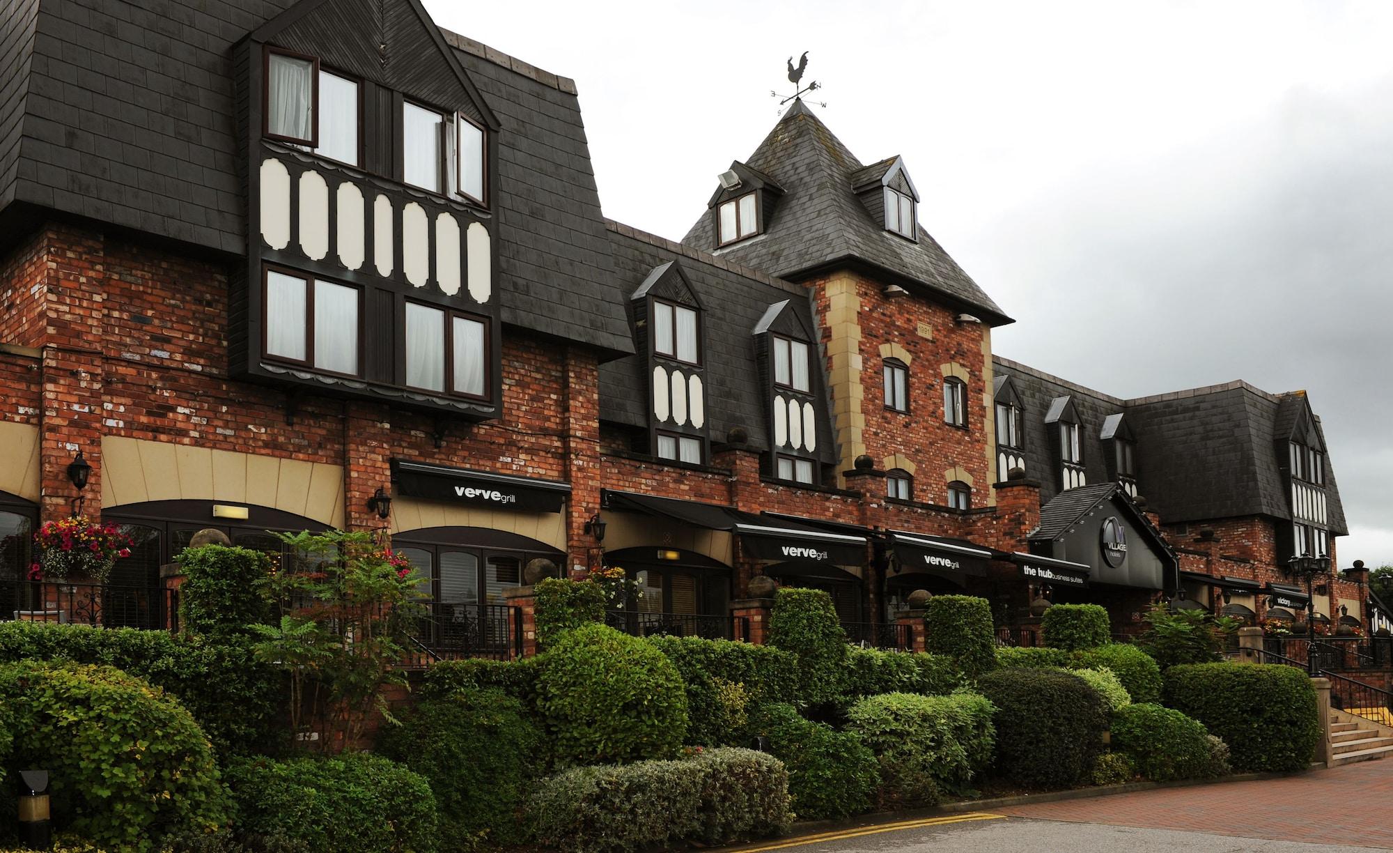 Vista Exterior Village Hotel Wirral