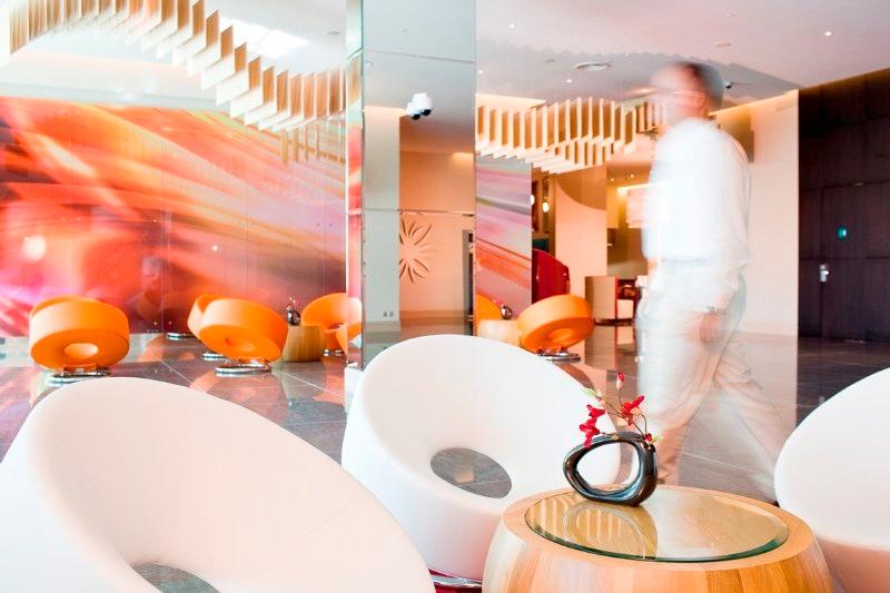 Vista Lobby ibis Mall Avenue Dubai