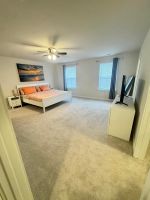 Alquiler Vacacional - Lovely 3-bedroom townhome with AC in charming Bridgeport