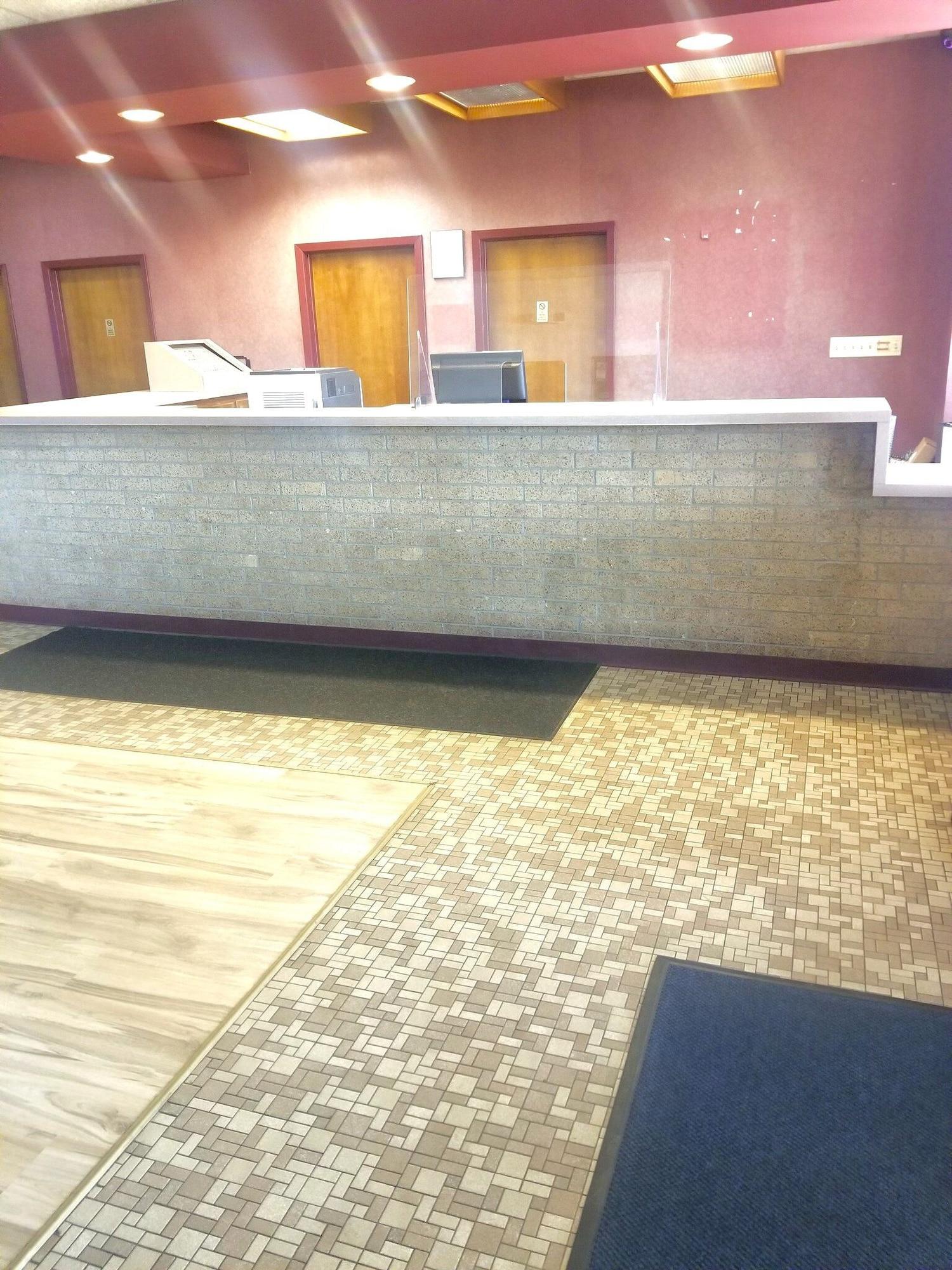 Vista Lobby Courtyard Hotel & Event Center