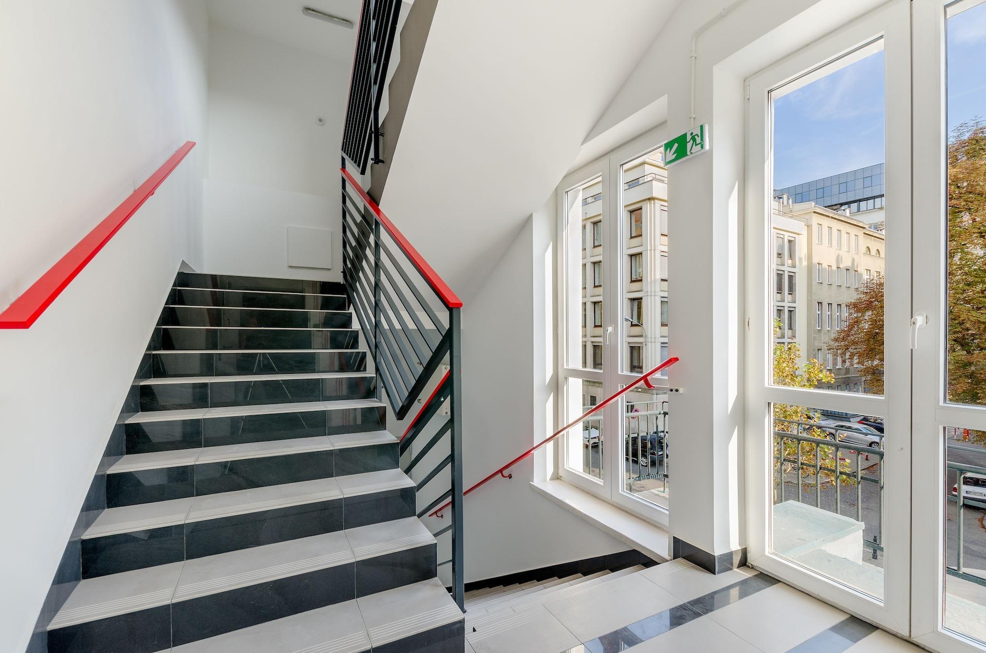 Vista Lobby Kapsuła Hostel Warszawa