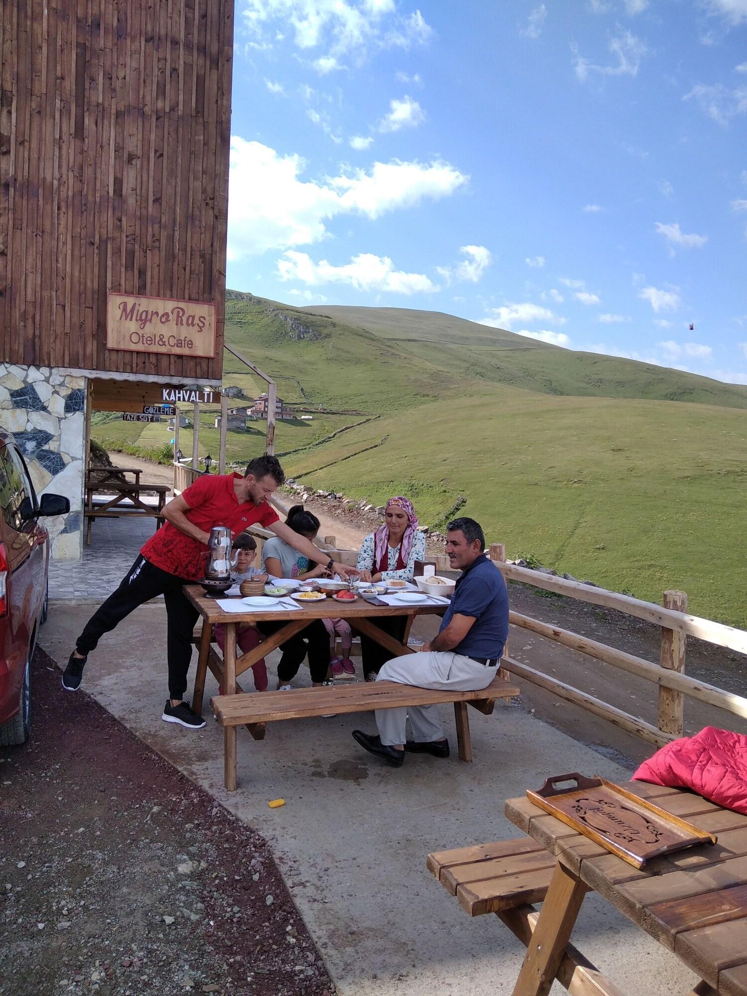 Restaurant Migroras Otel & Restaurant - Karestel Yaylasi