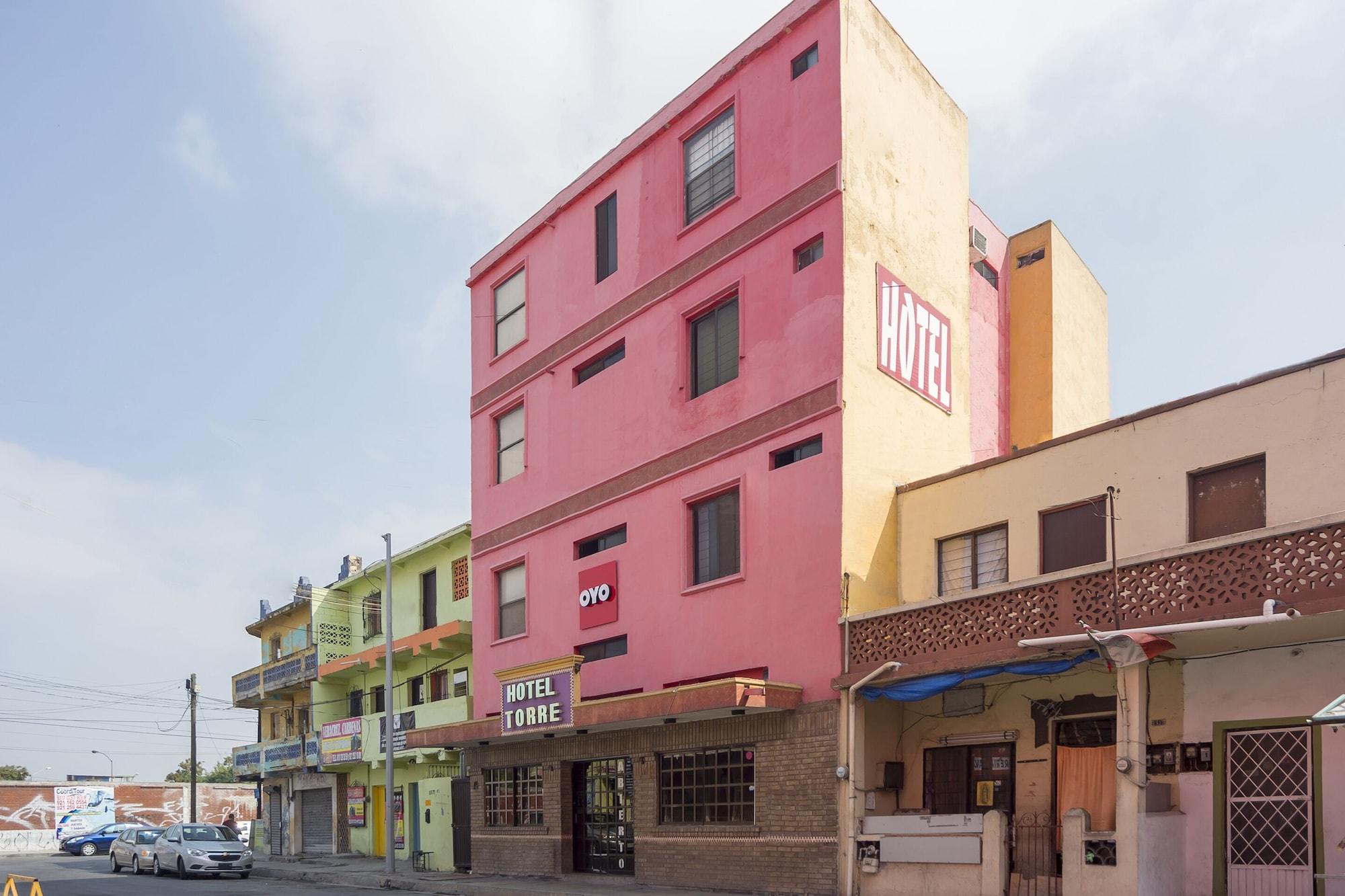 Vista Exterior Hotel Torre