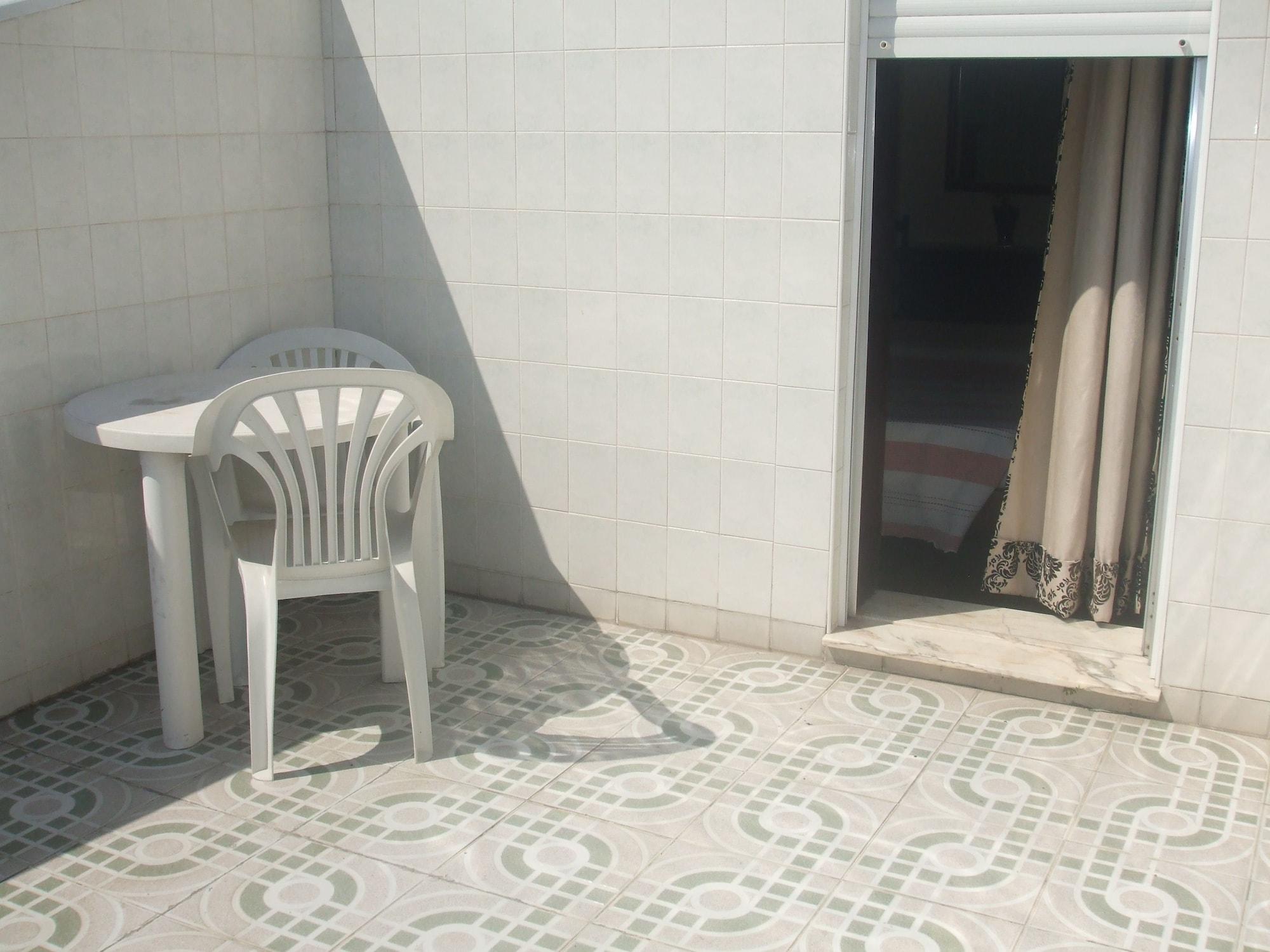 Equipamiento de Habitación Residencial Porto Novo