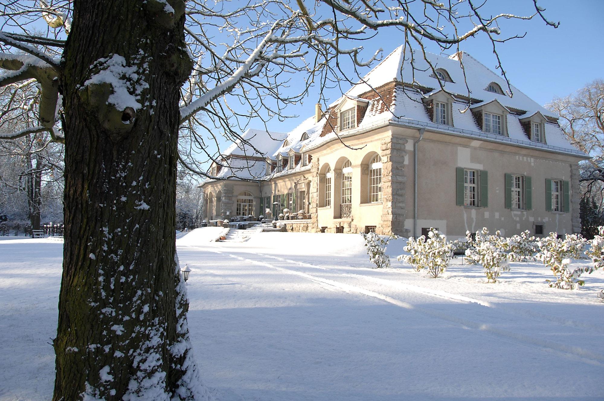 Vista Exterior Schloss Kartzow