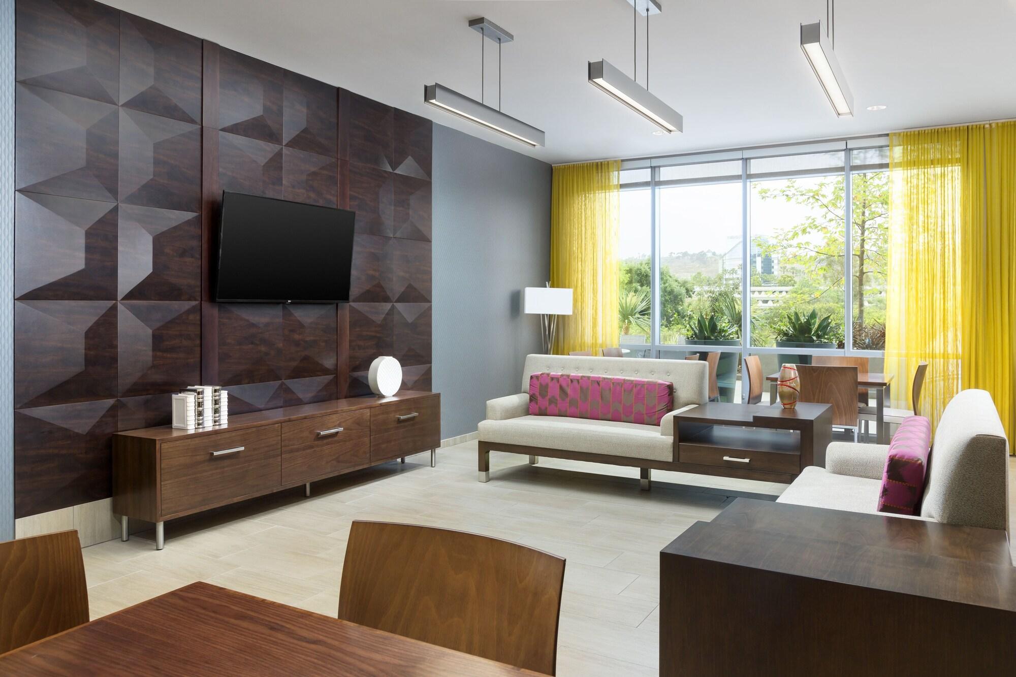 Vista Lobby Springhill Suites San Diego Mission Valley
