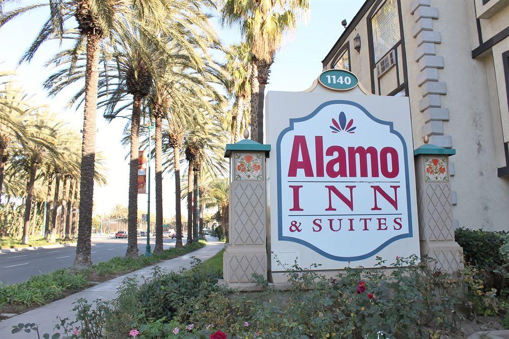 Variados (as) Alamo Inn & Suites