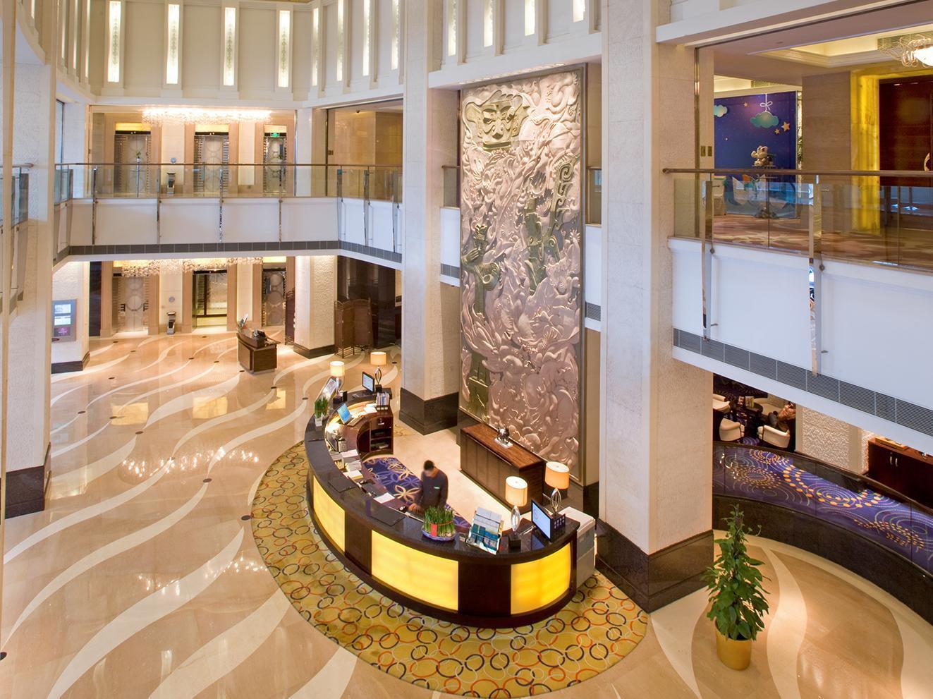 Vista Lobby Millennium Hotel Chengdu