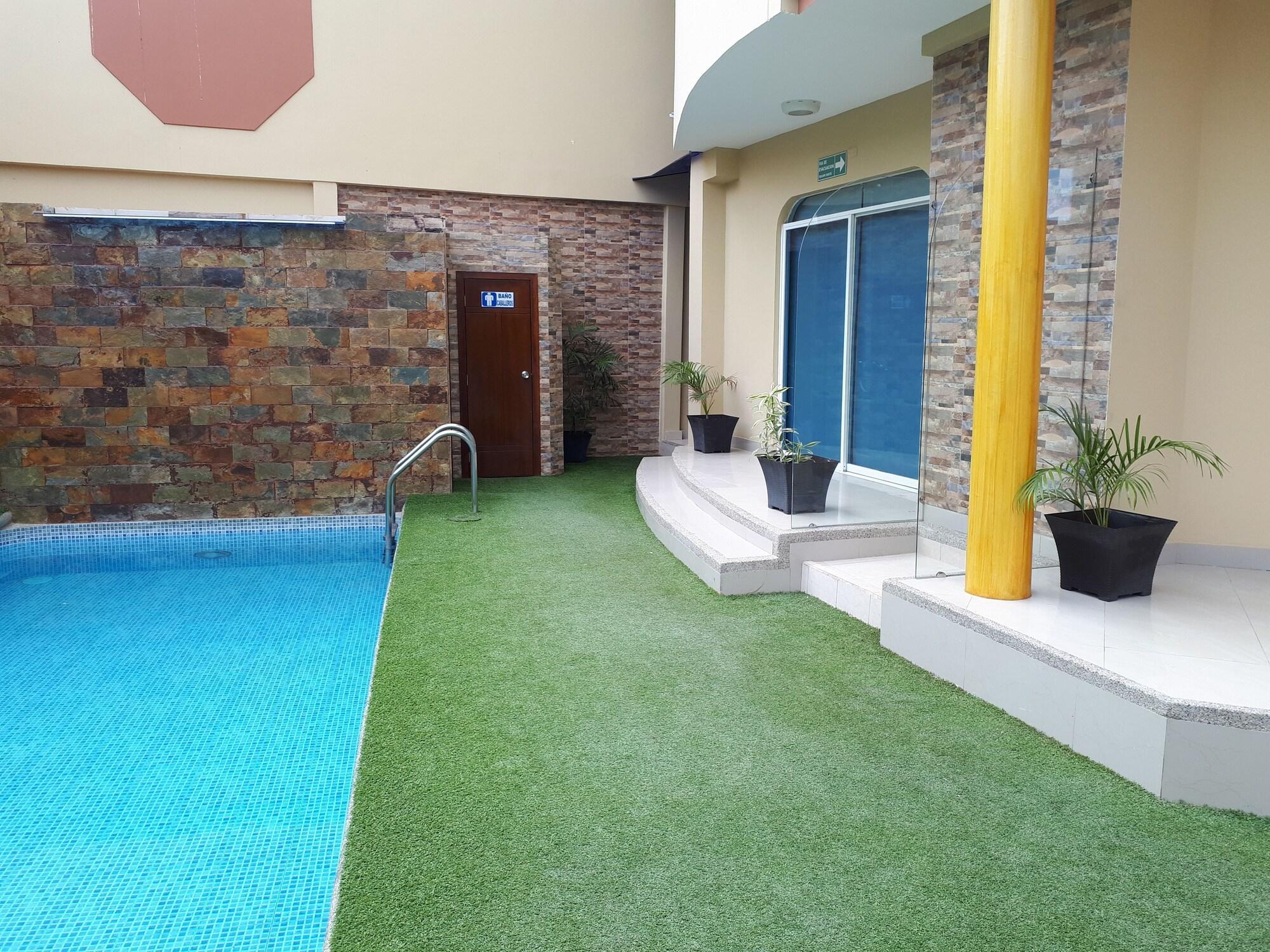 Vista Exterior Hotel Avellán