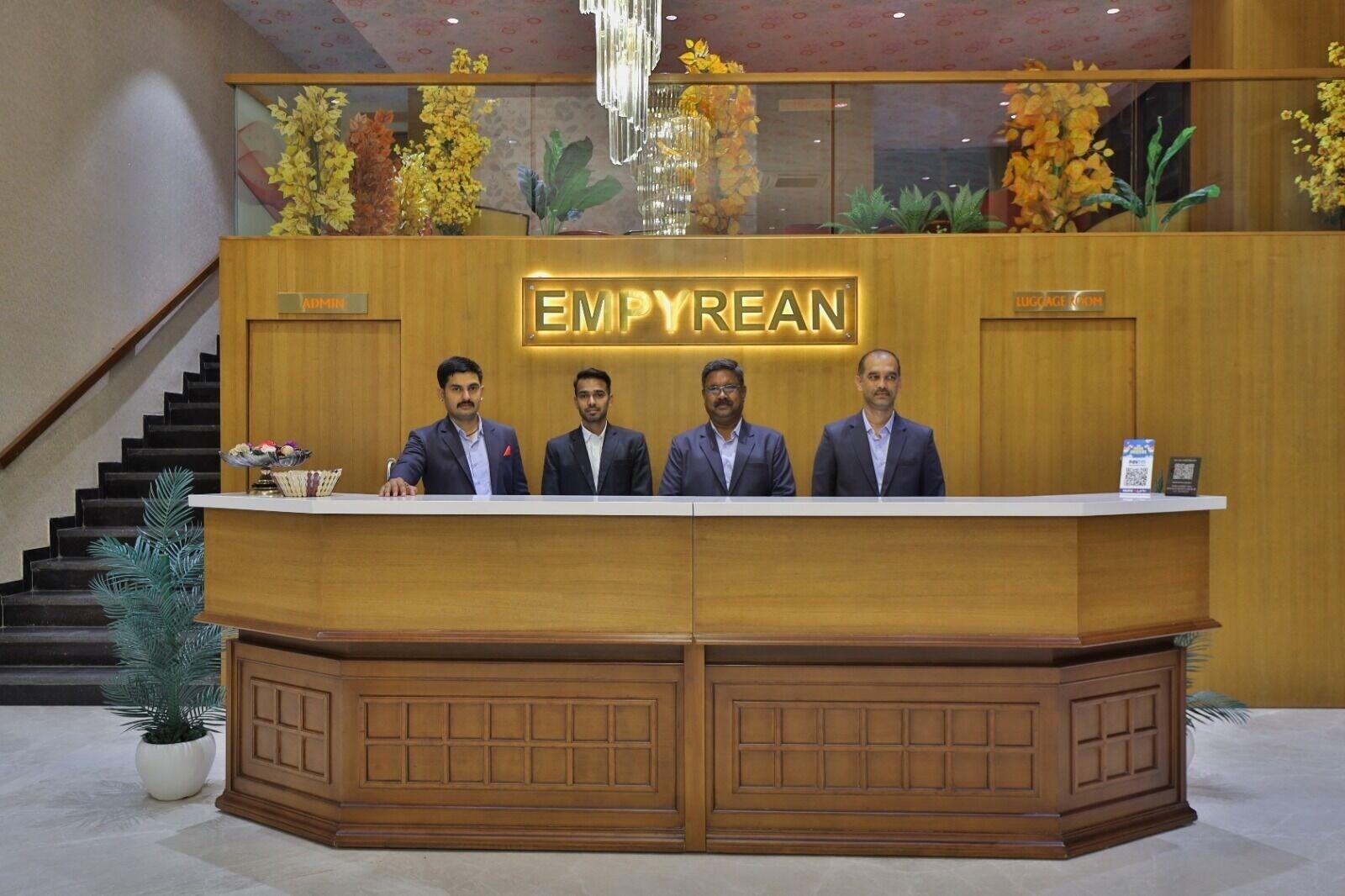Vista Lobby Hotel Empyrean