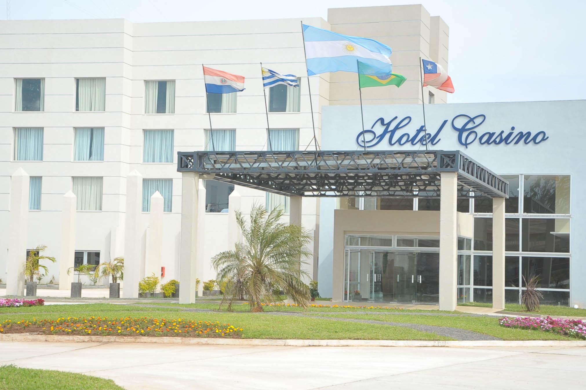 Vista Exterior Hotel Casino Rio Uruguay
