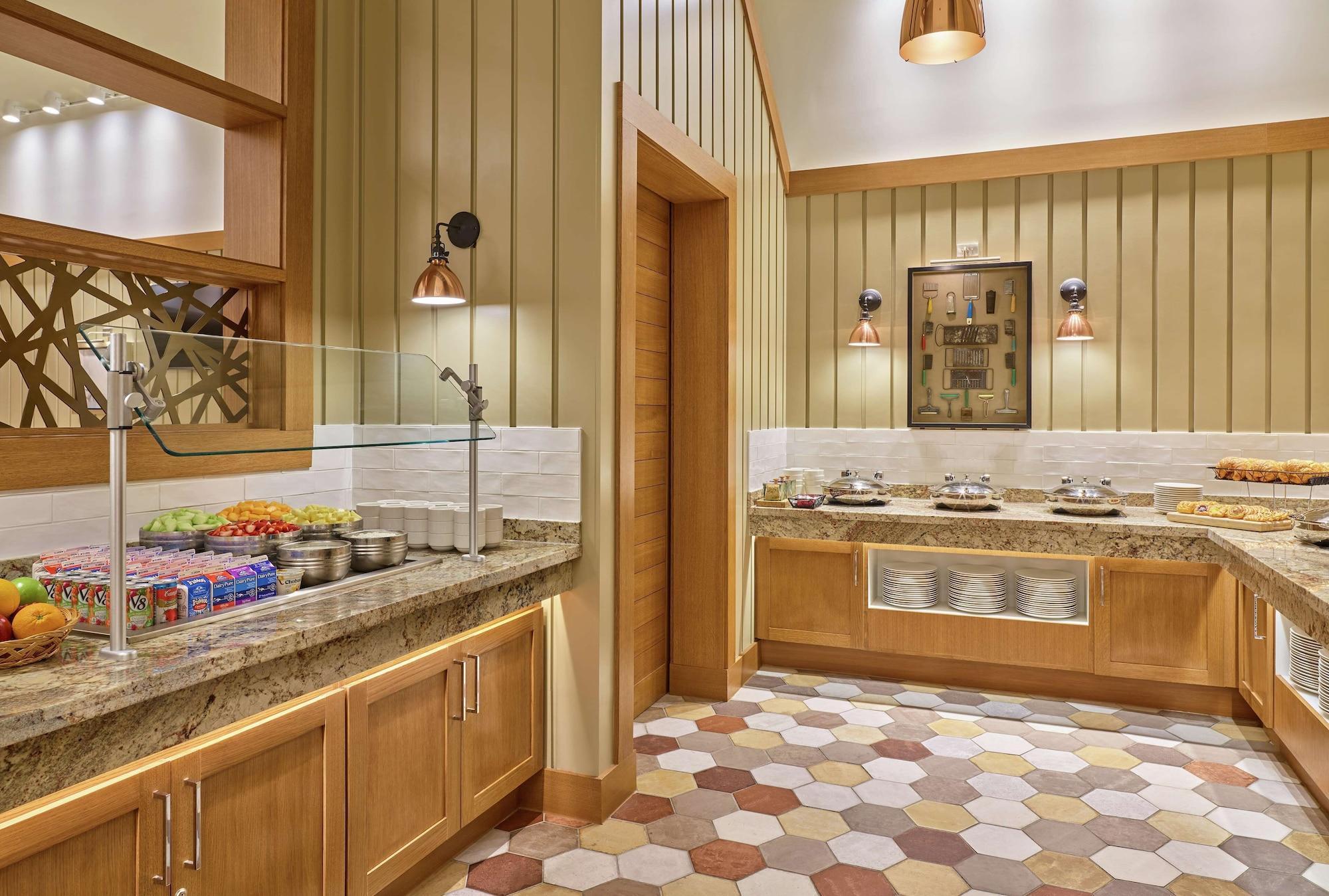 Restaurant DoubleTree by Hilton Houston Intercontinental Airport