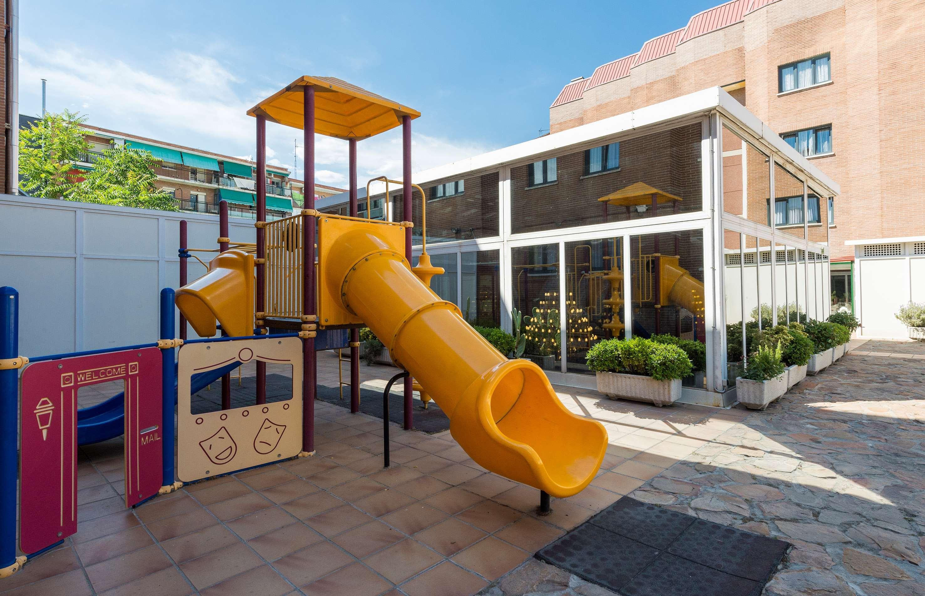 Instalaciones Recreativas Hotel Madrid Leganés