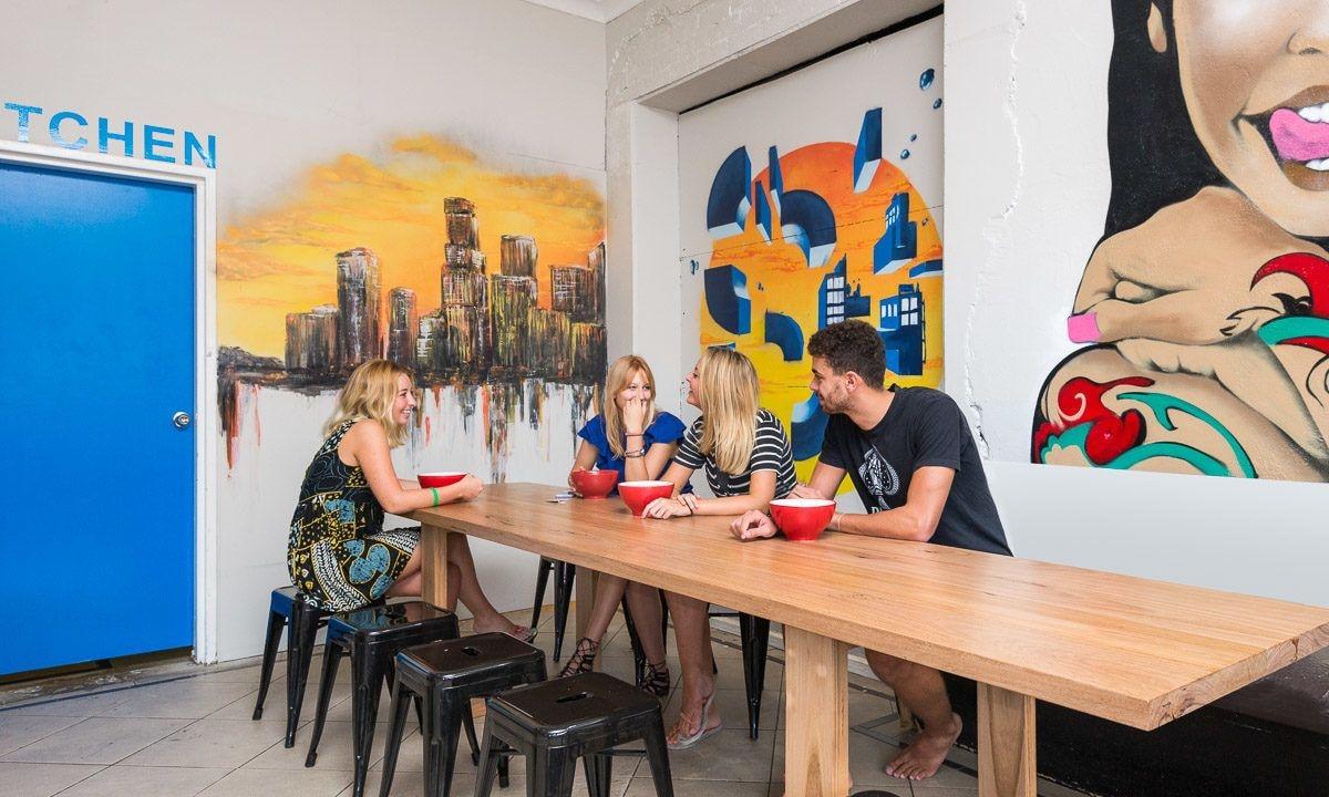Restaurant Summer House Brisbane - Hostel