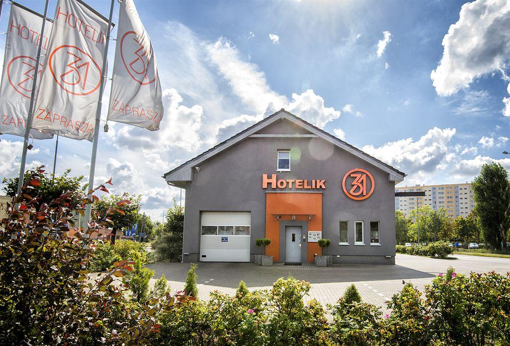 Vista Exterior Hotelik 31