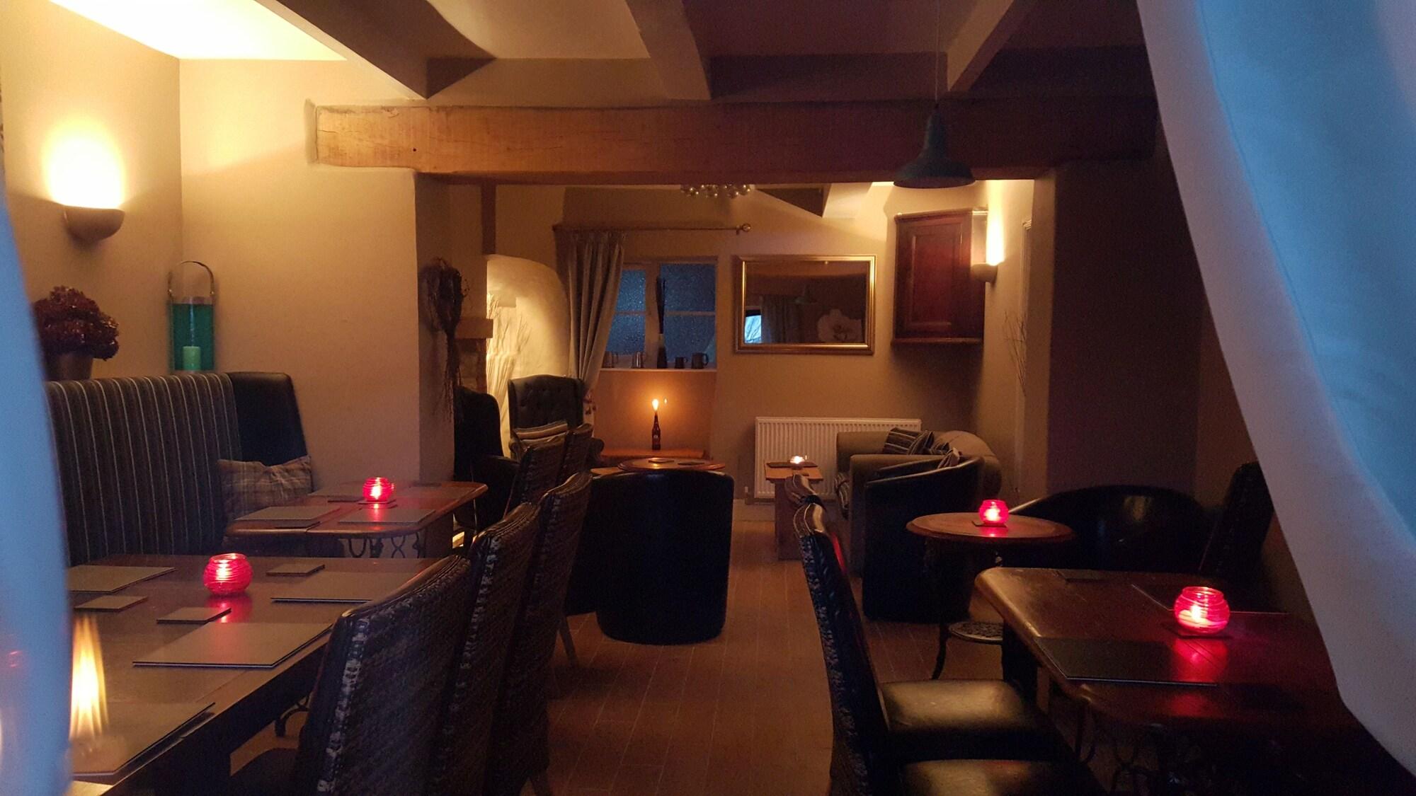 Restaurant The Plough Inn
