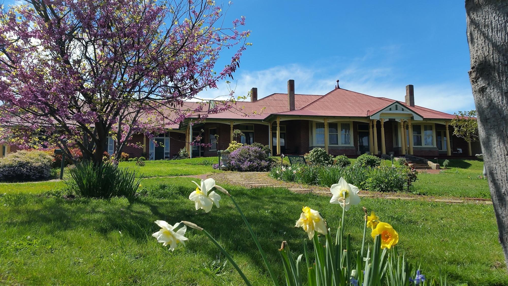 Vista Exterior Orana House