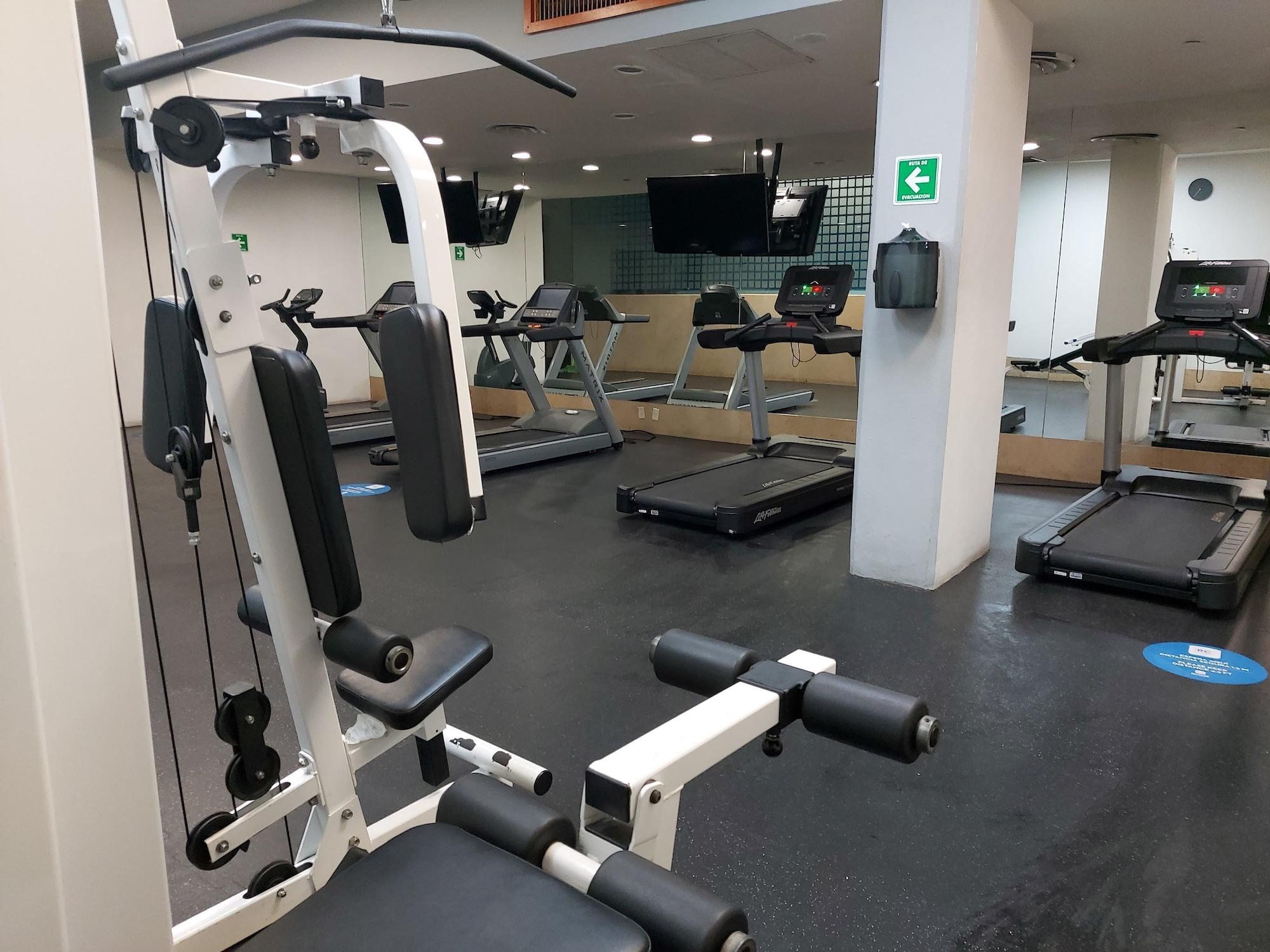 Gimnasio Real Inn Perinorte
