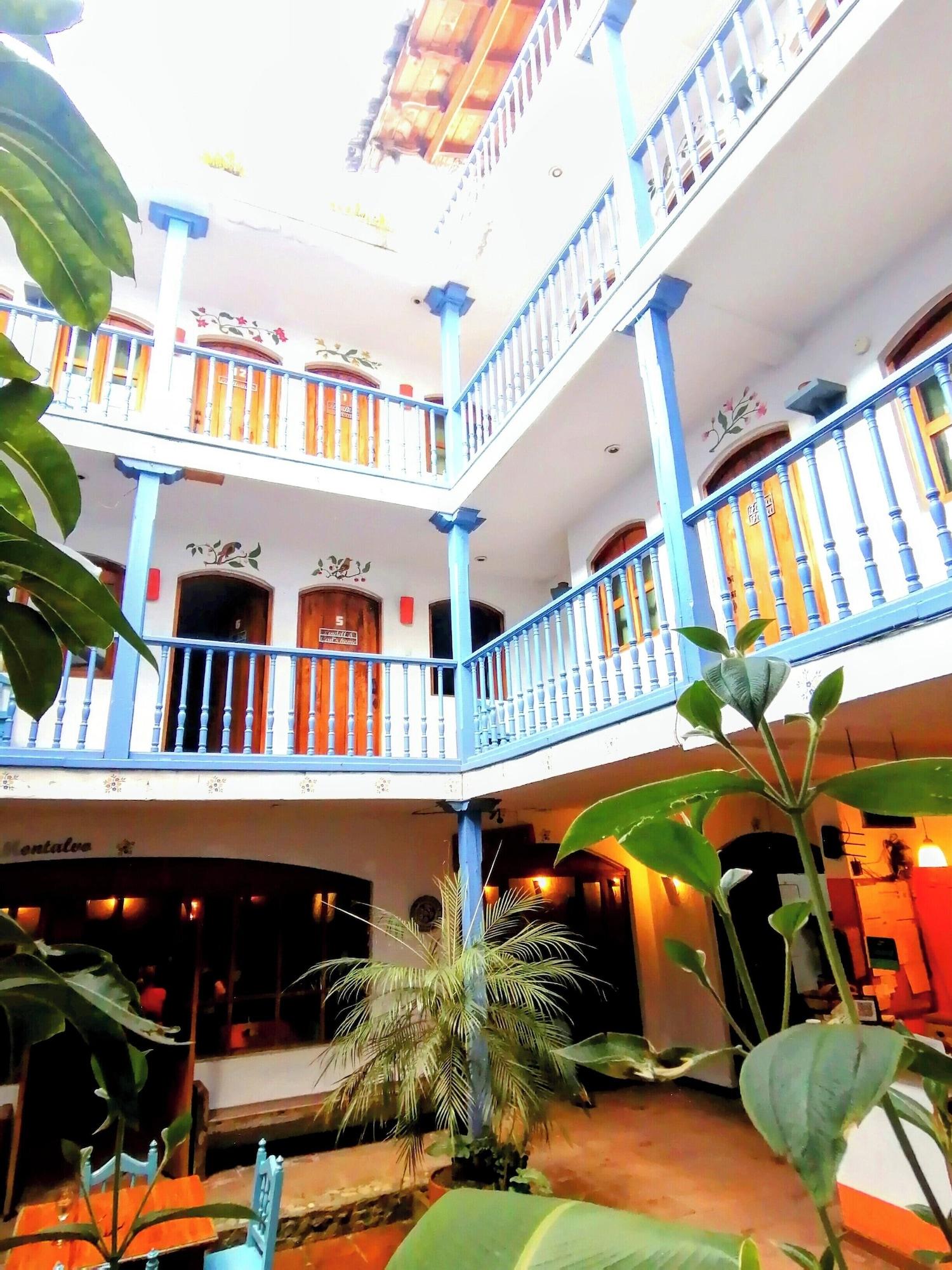 Vista Lobby Hotel Doña Esther