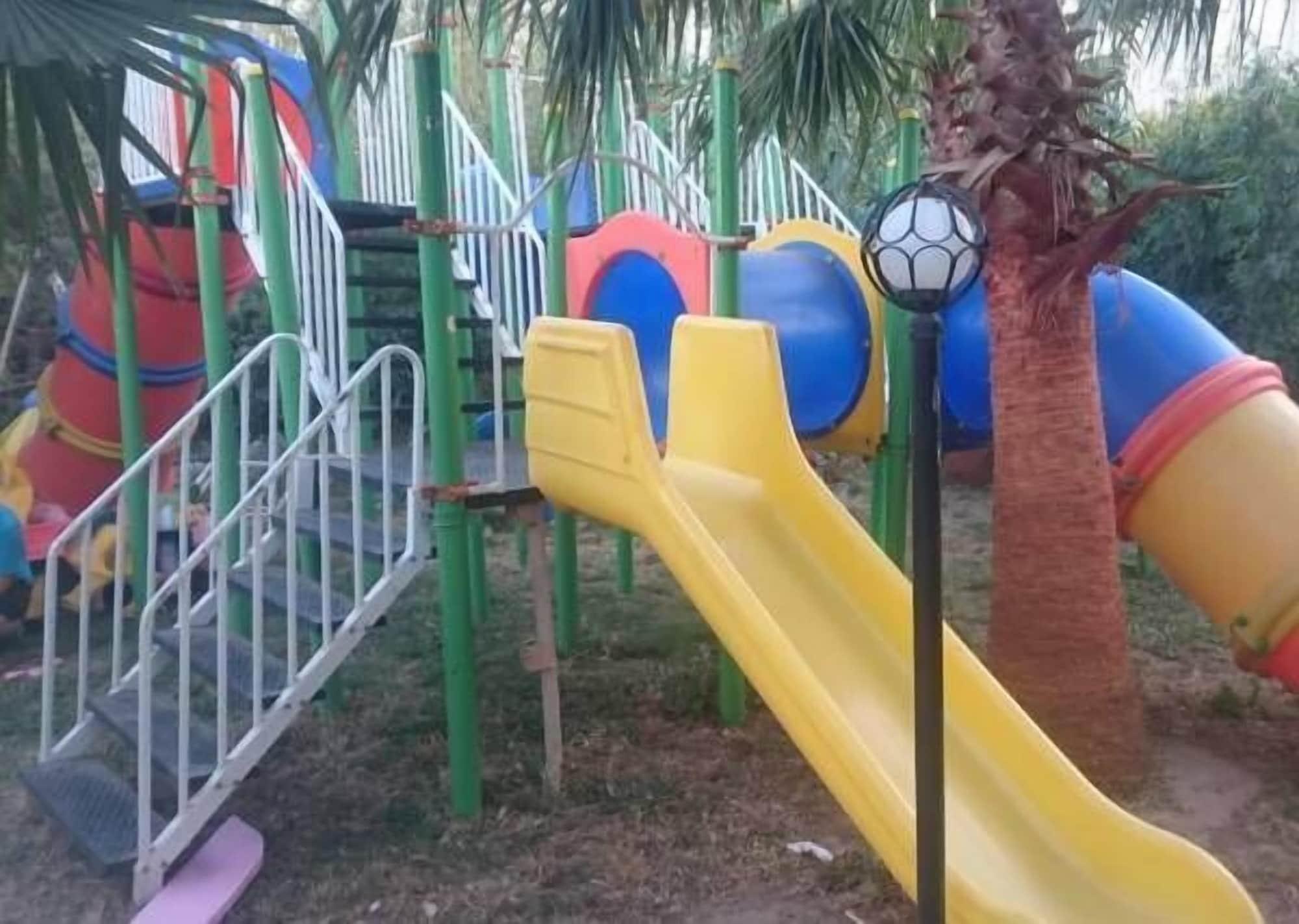 Instalaciones Recreativas Alfa Apart Otel