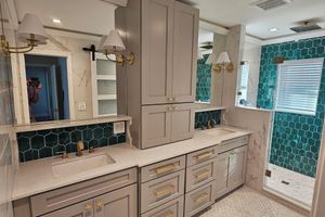 Alquiler Vacacional - Gorgeous Beachfront Home with a pool. Water views from every direction.