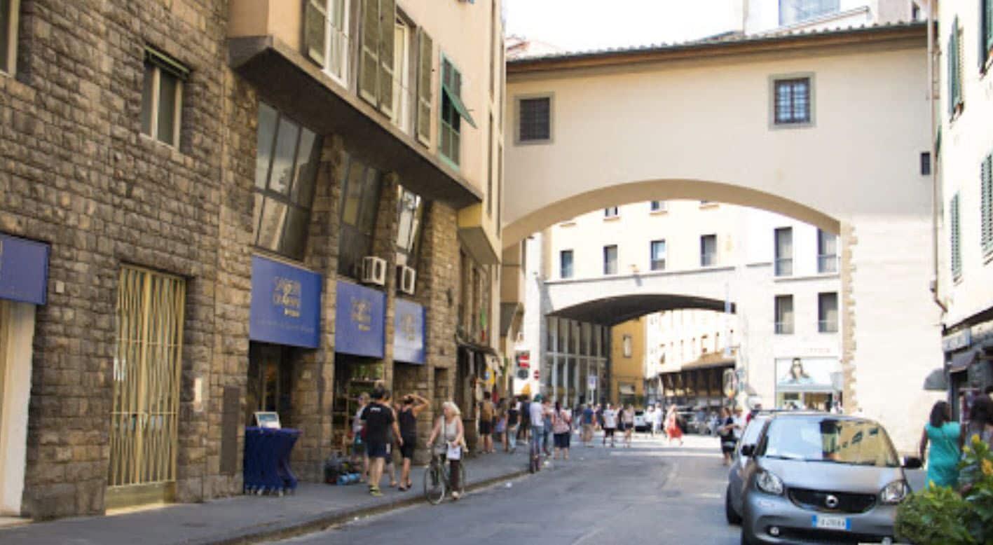 Vista Exterior Florence Moreno's Home