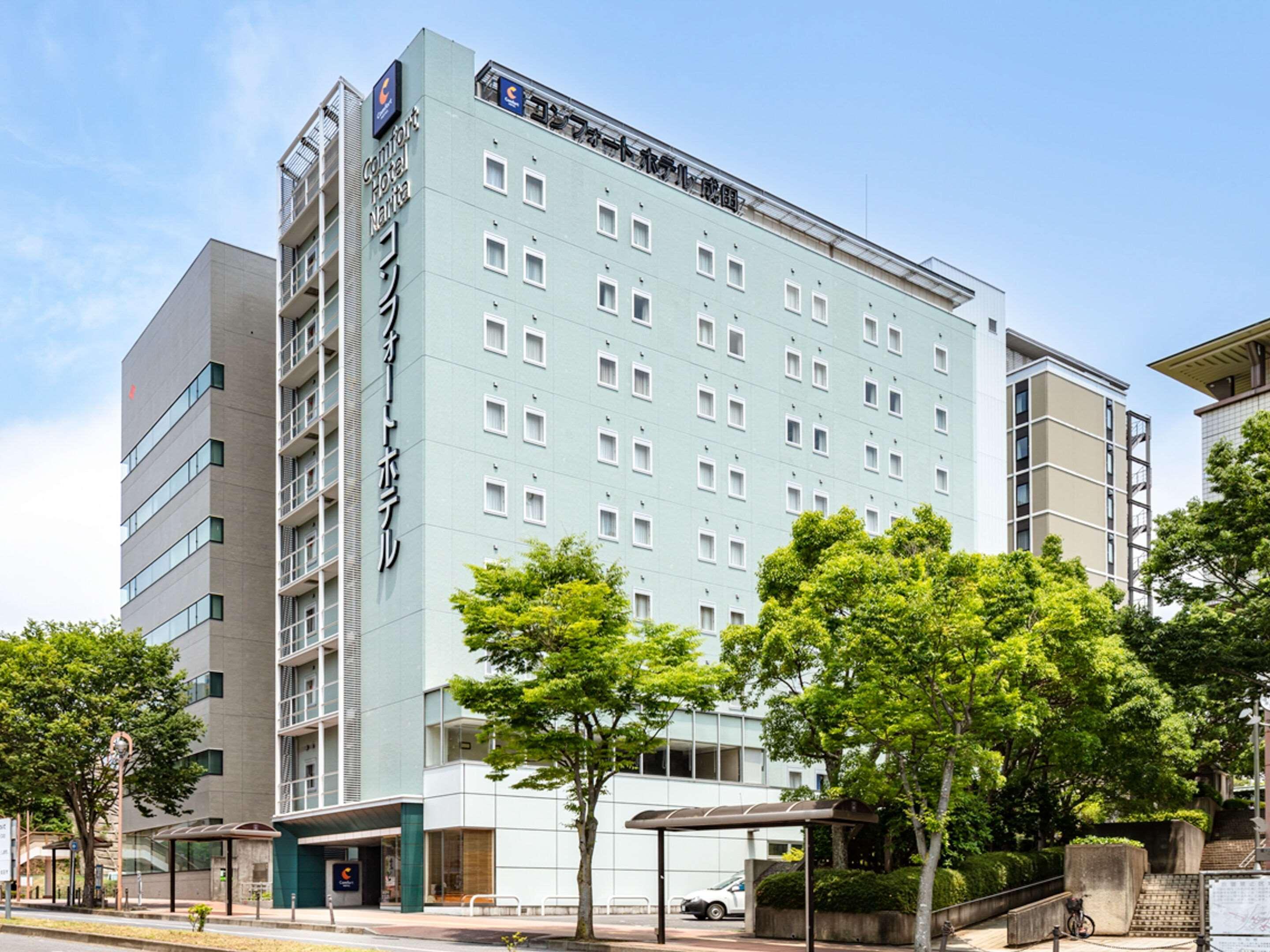 Vista Exterior Comfort Hotel Narita