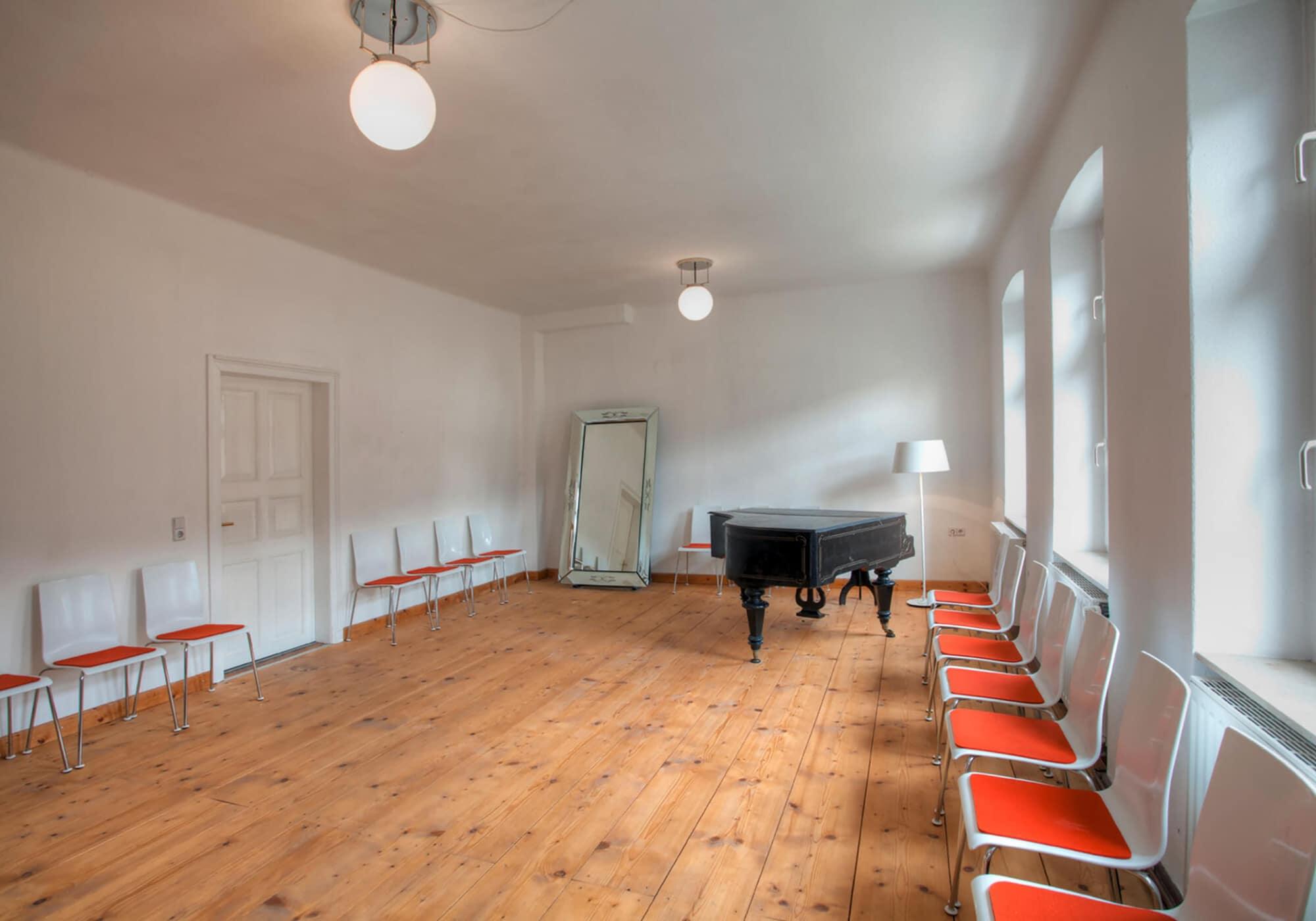 Sala de Reuniones Die Burg Schöna - In a national park