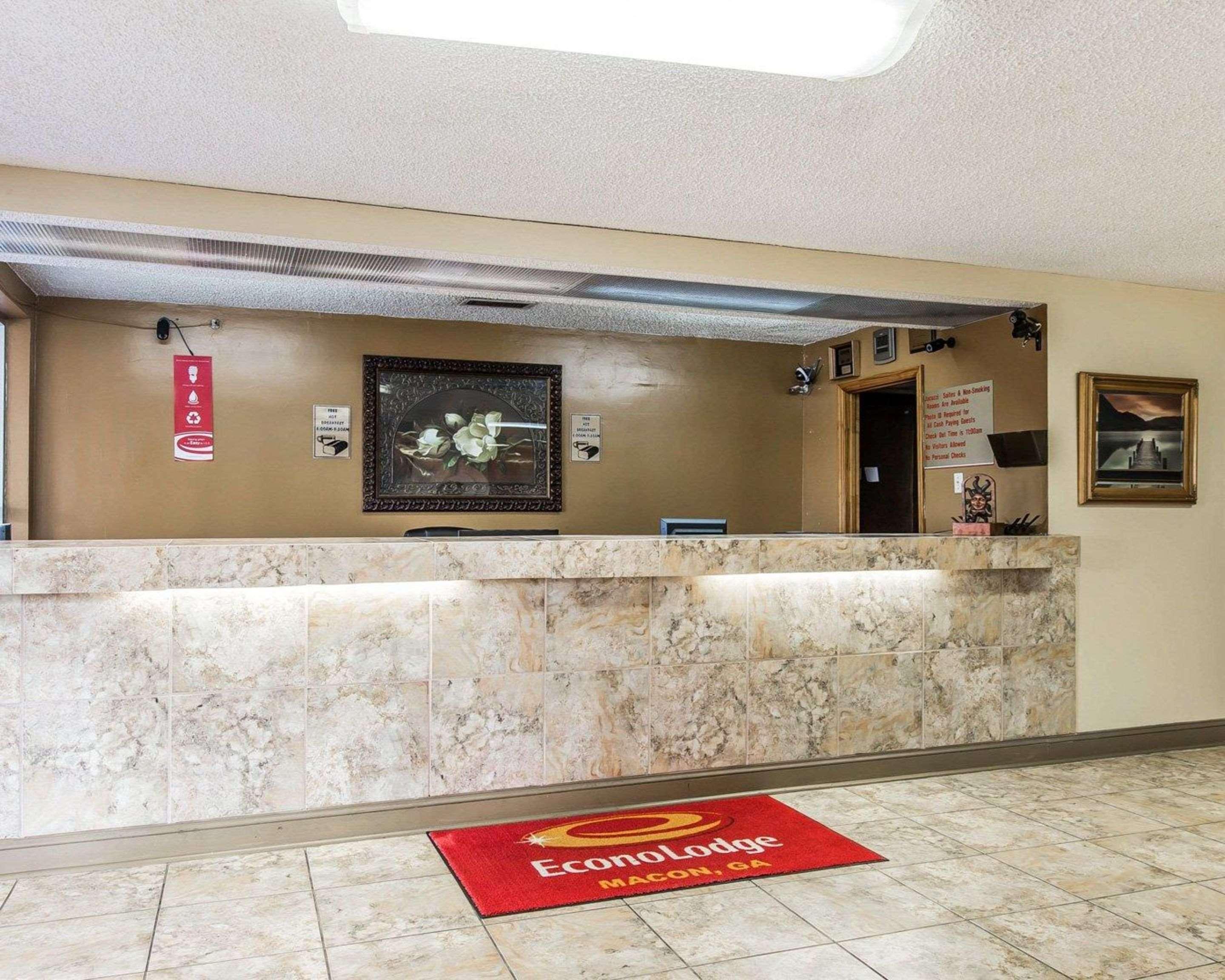 Vista Lobby Econo Lodge Macon