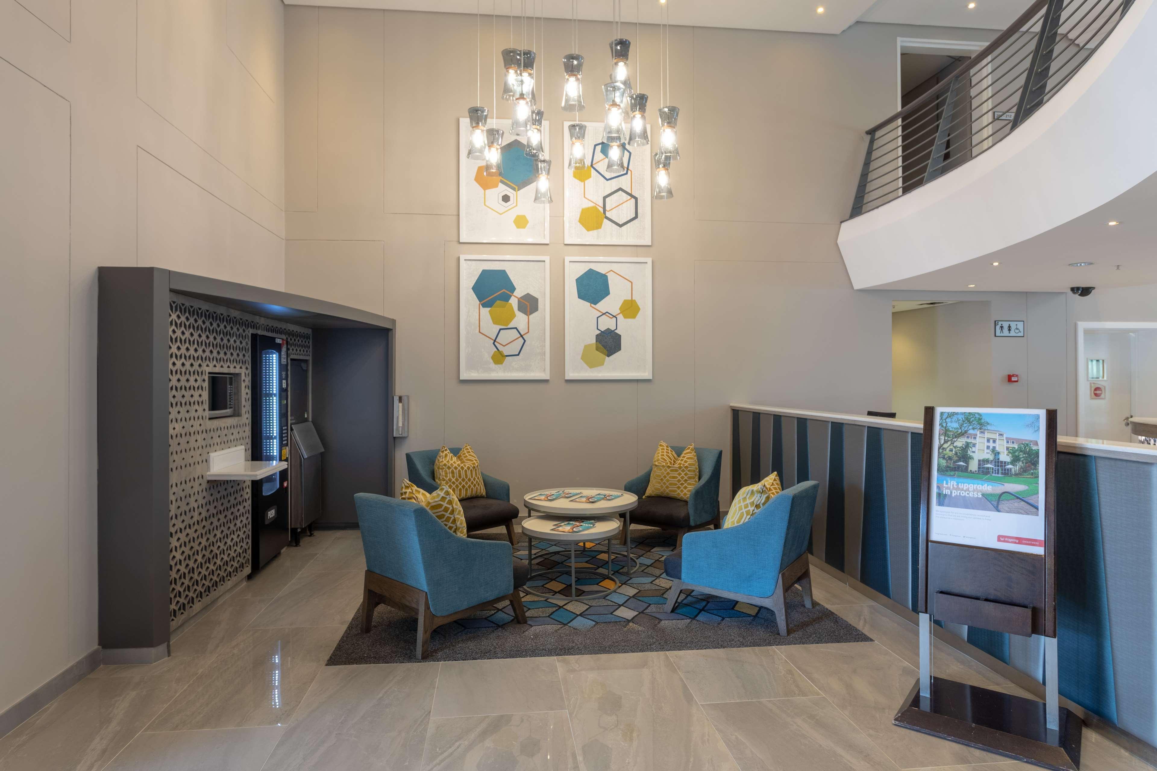 Vista Lobby Stay Easy Mbombela