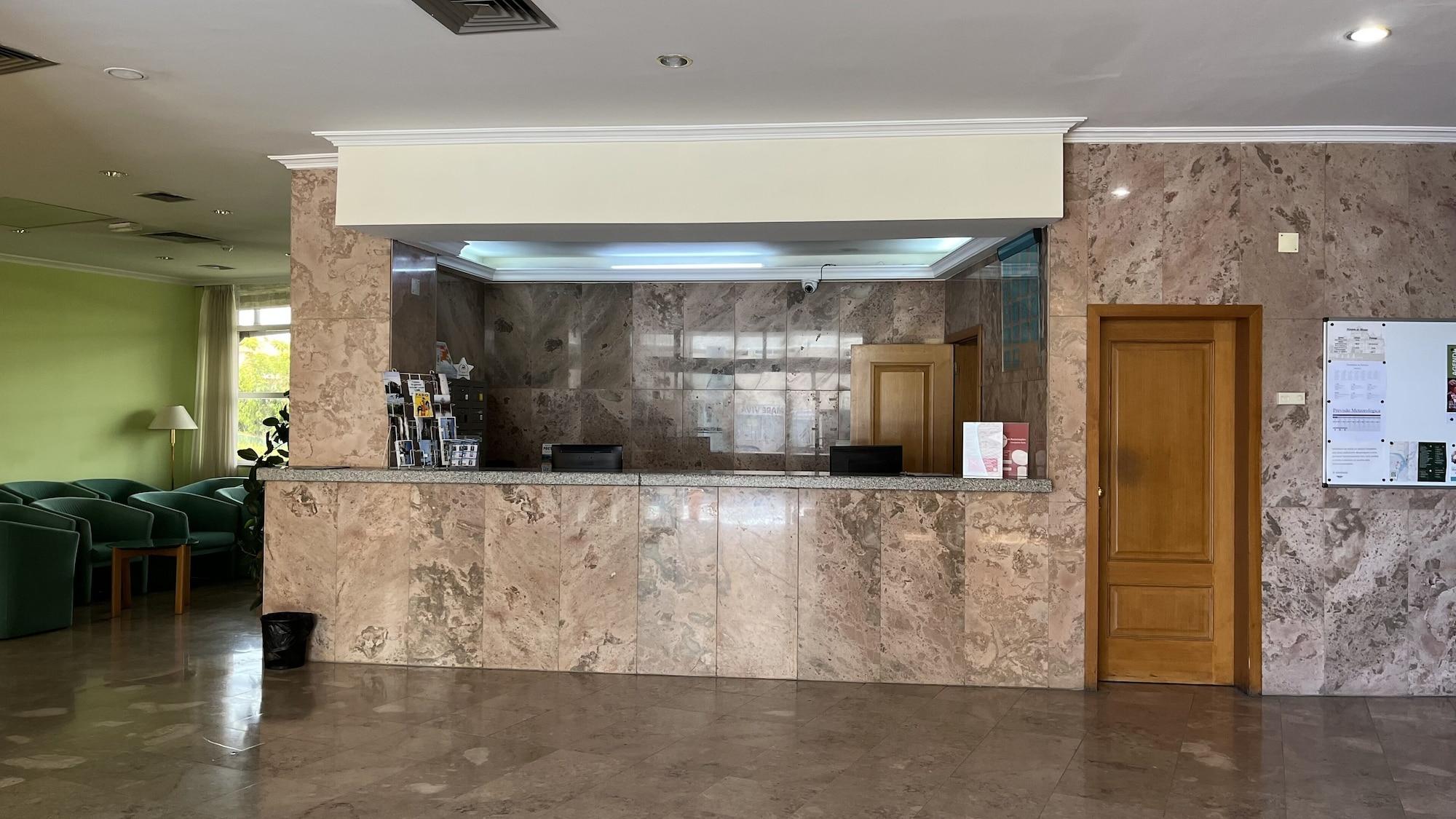 Vista Lobby Grande Hotel Dom Dinis