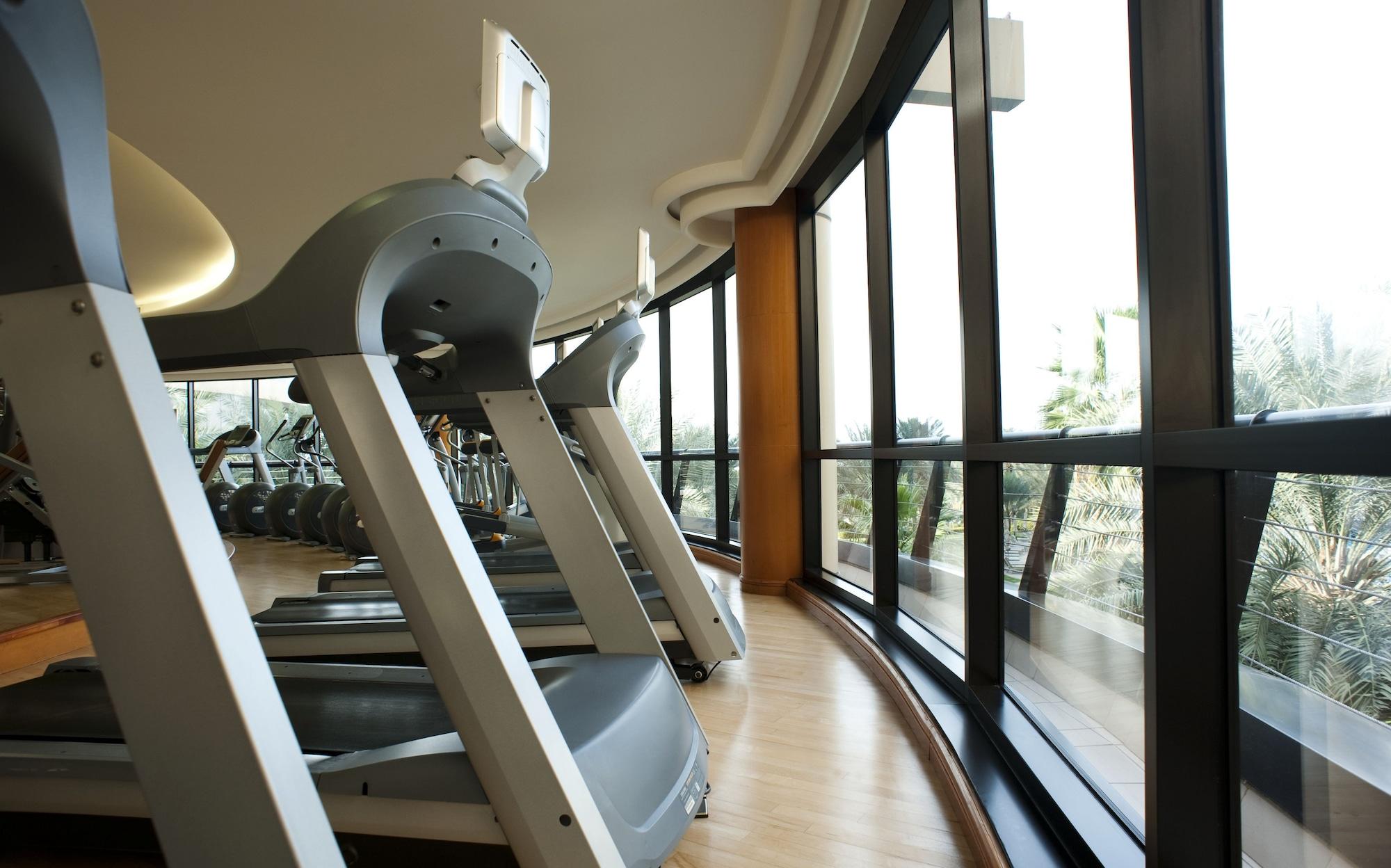 Gimnasio Le Royal Meridien Beach Resort And Spa