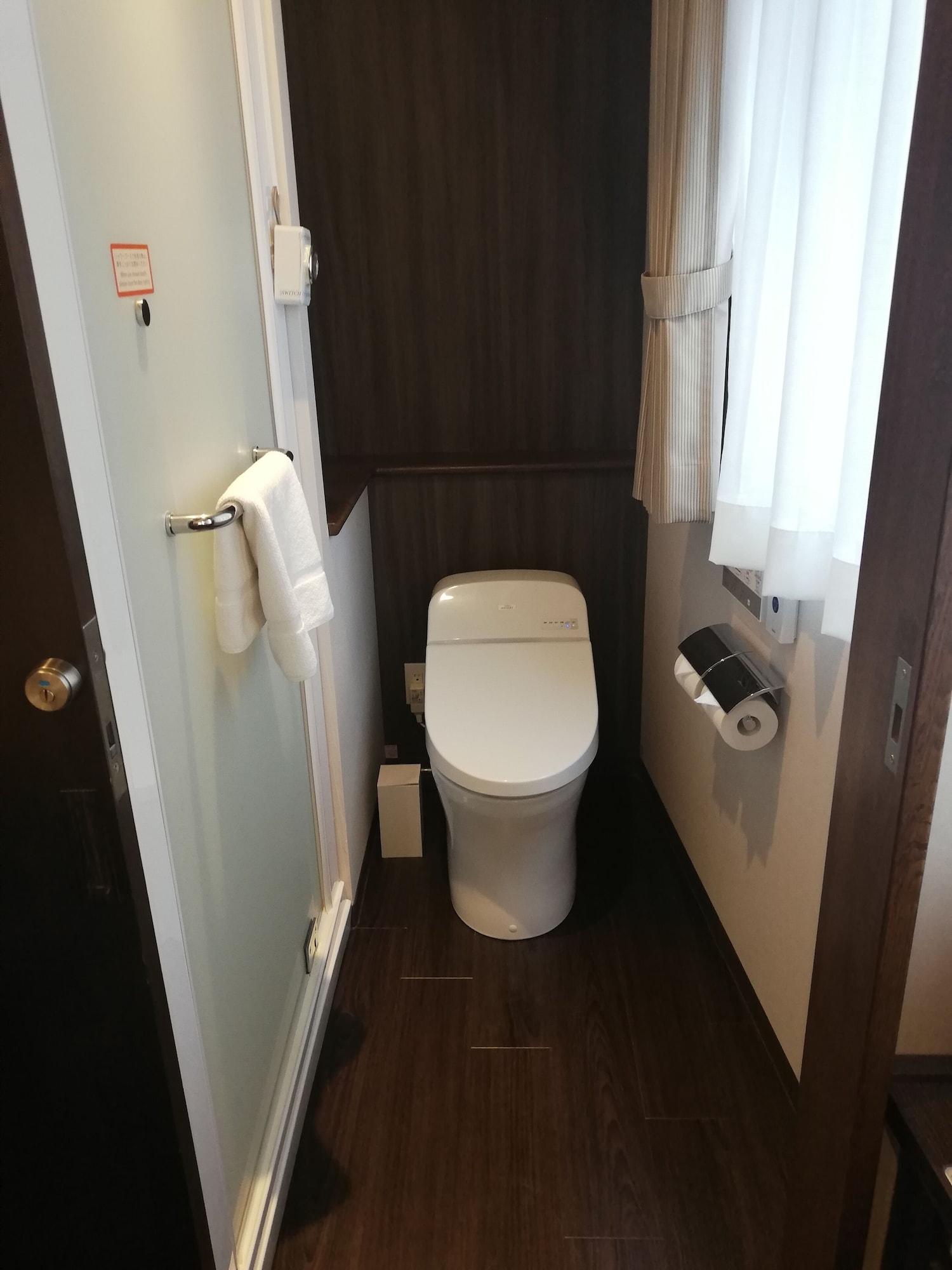 Equipamiento de Habitación Hotel Emit Ueno