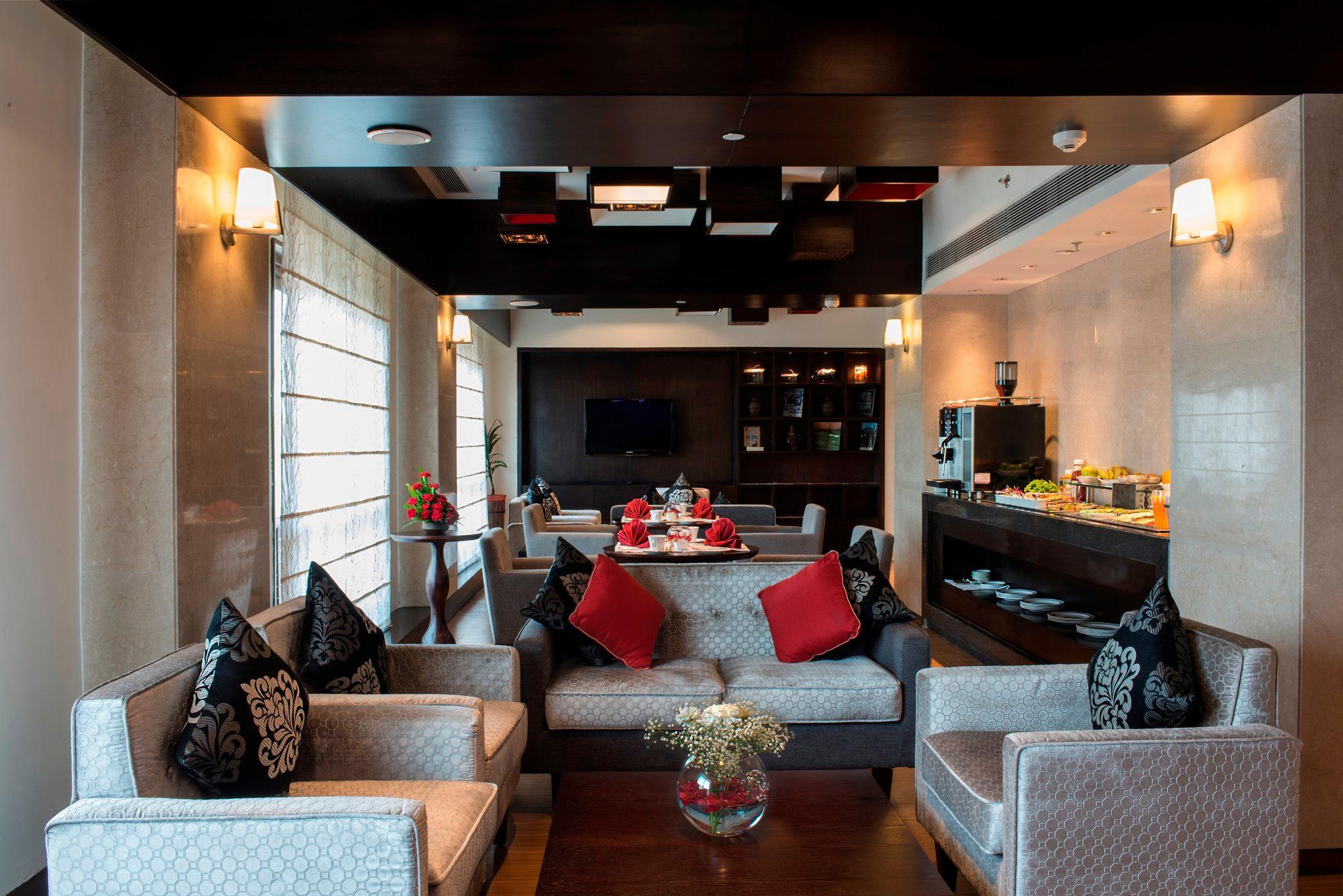 Vista Lobby The Soaltee Kathmandu, Autograph Collection