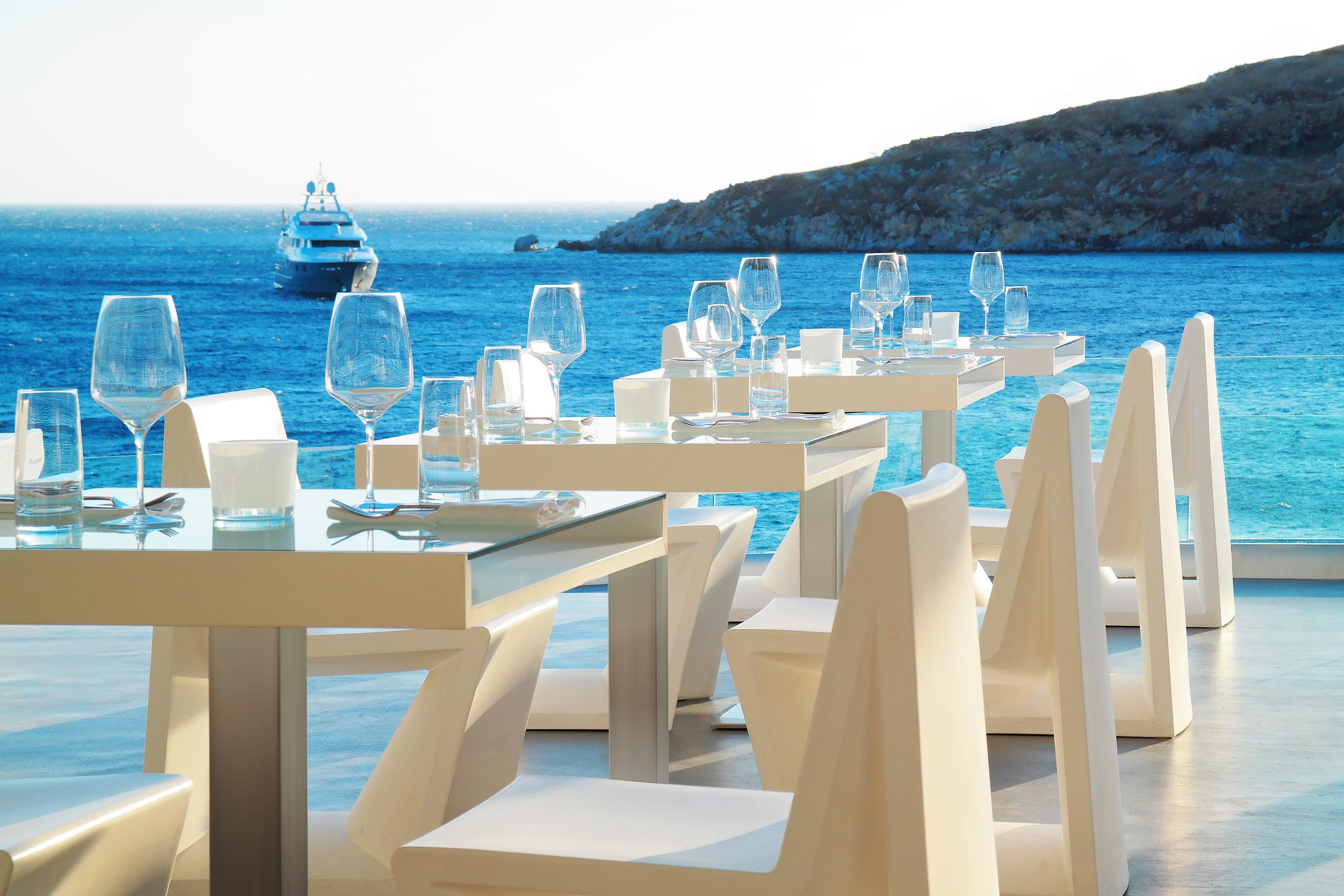 Restaurant Petasos Beach Resort & Spa, Small Luxury Hotels of the World