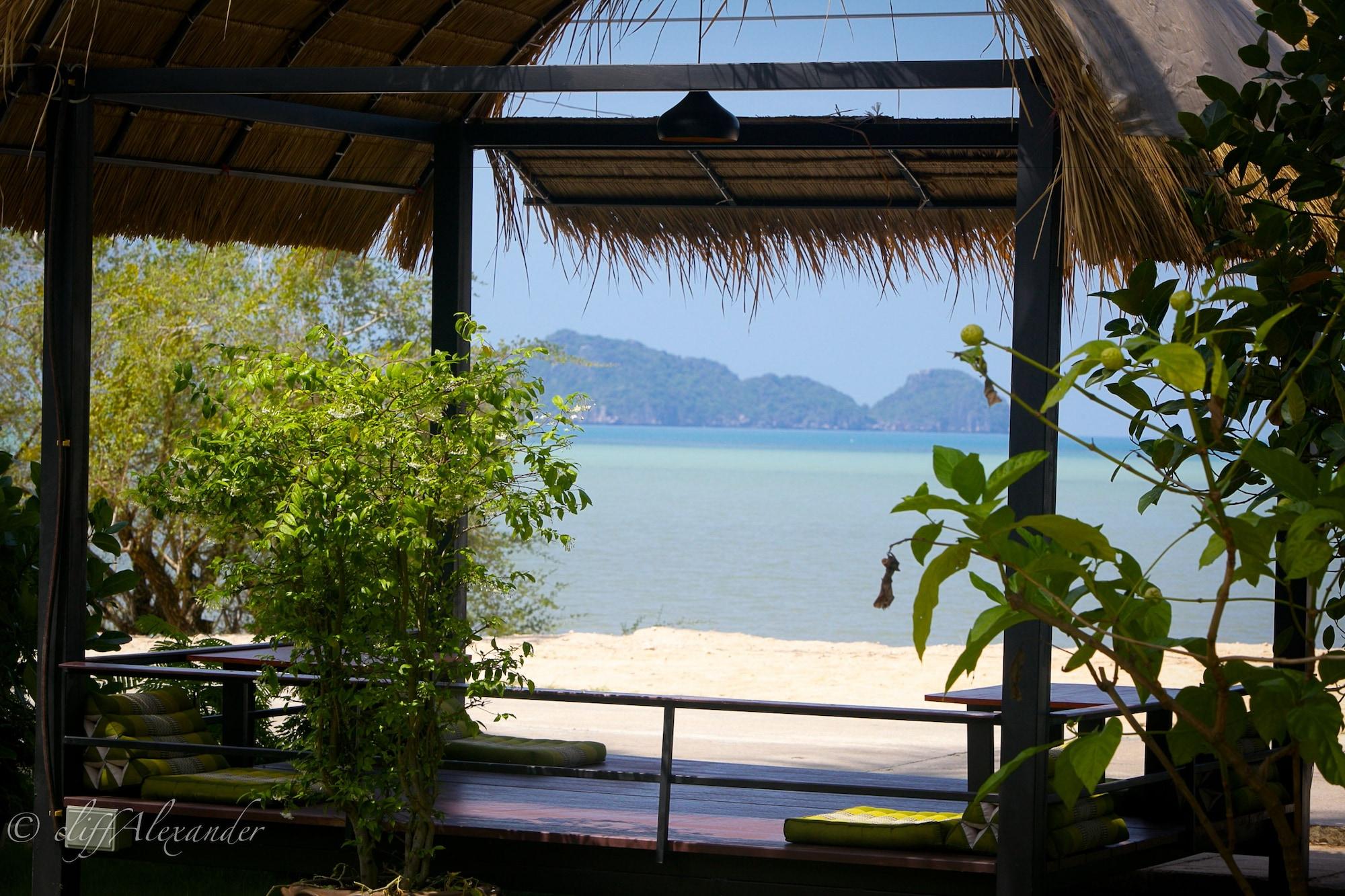 Vista Lobby The Ford Sunset Beach Resort